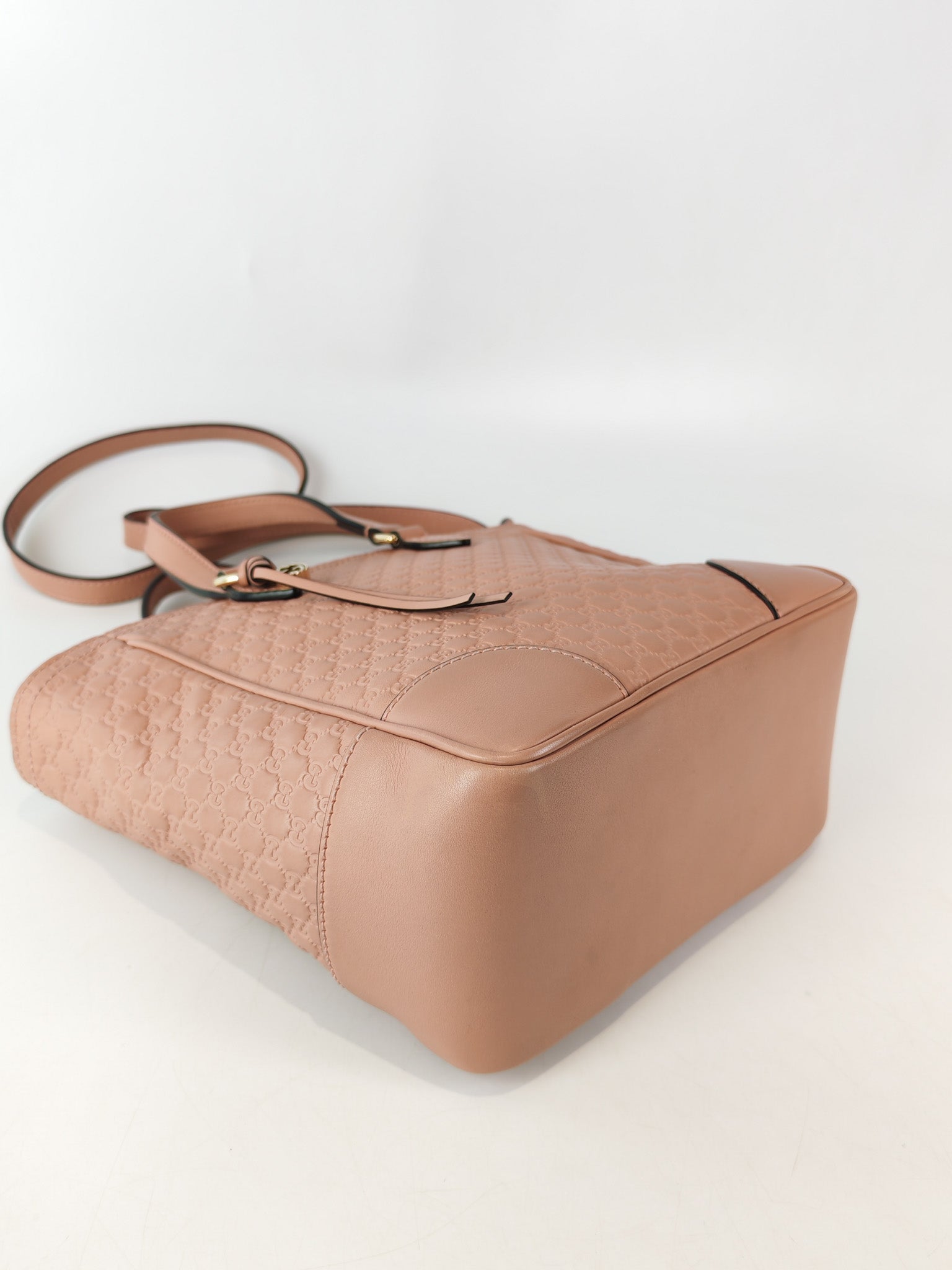 Bree Tote Bag Small in Pink Micro Guccissima Leather | Purse Maison Luxury Bags Shop
