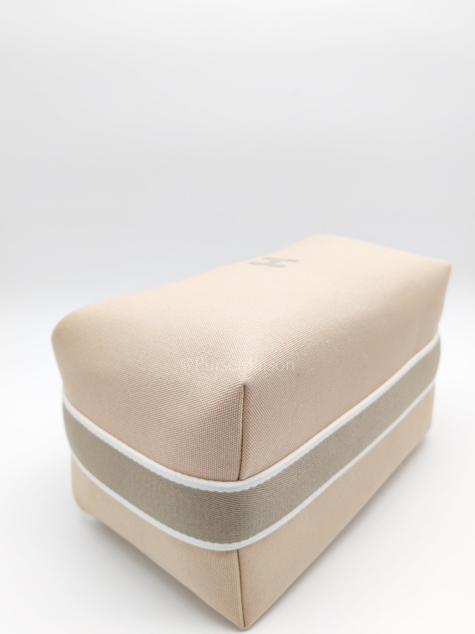 Bride A Bric GM Natural Cotton Vanity Case in Palladium Hardware | Purse Maison Luxury Bags Shop