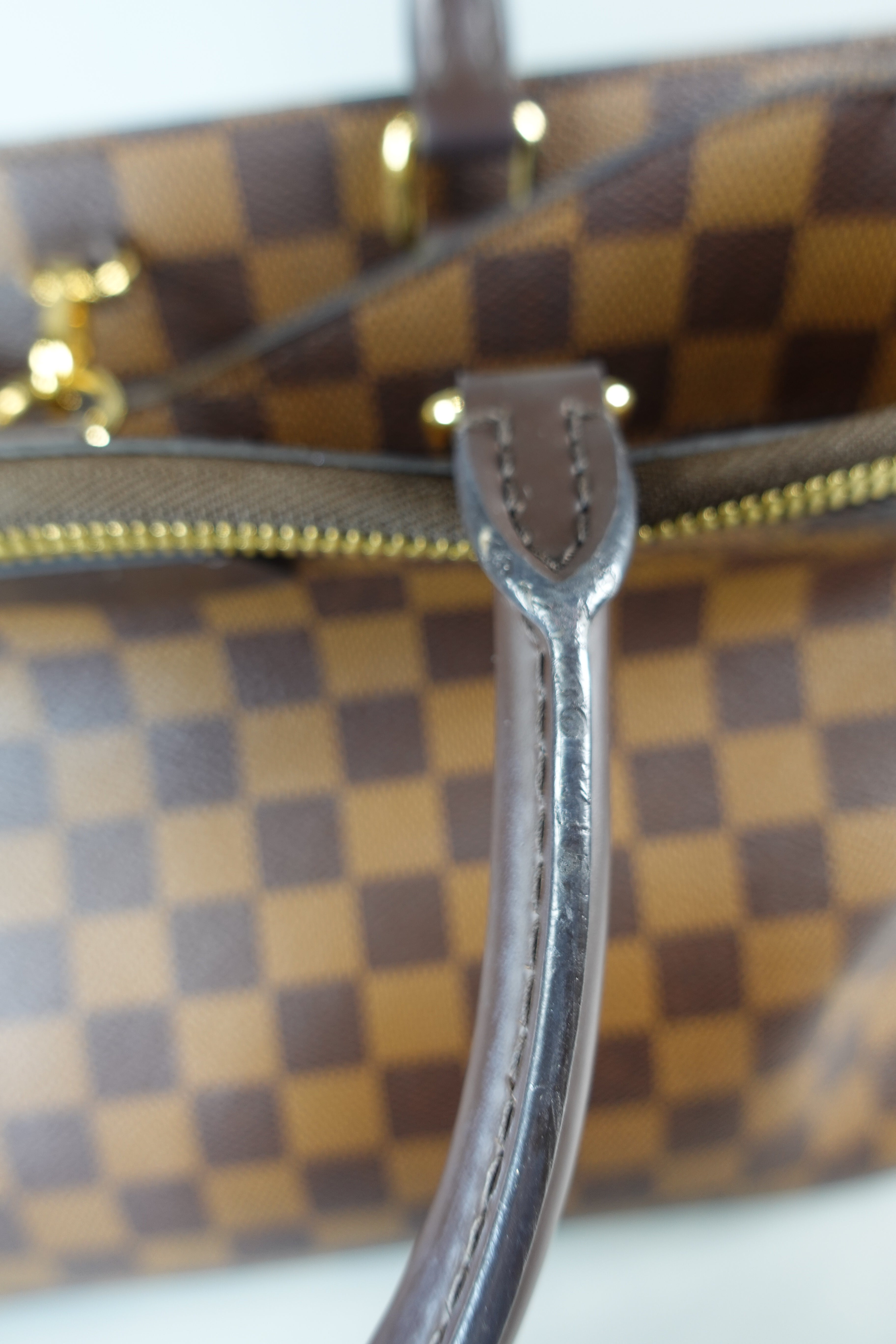 Brompton in Damier Ebene Canvas (Date Code: TR1136) | Purse Maison Luxury Bags Shop