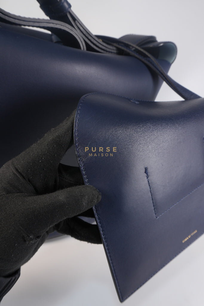 Bucket Bag Large in Navy Blue Leather | Purse Maison Luxury Bags Shop
