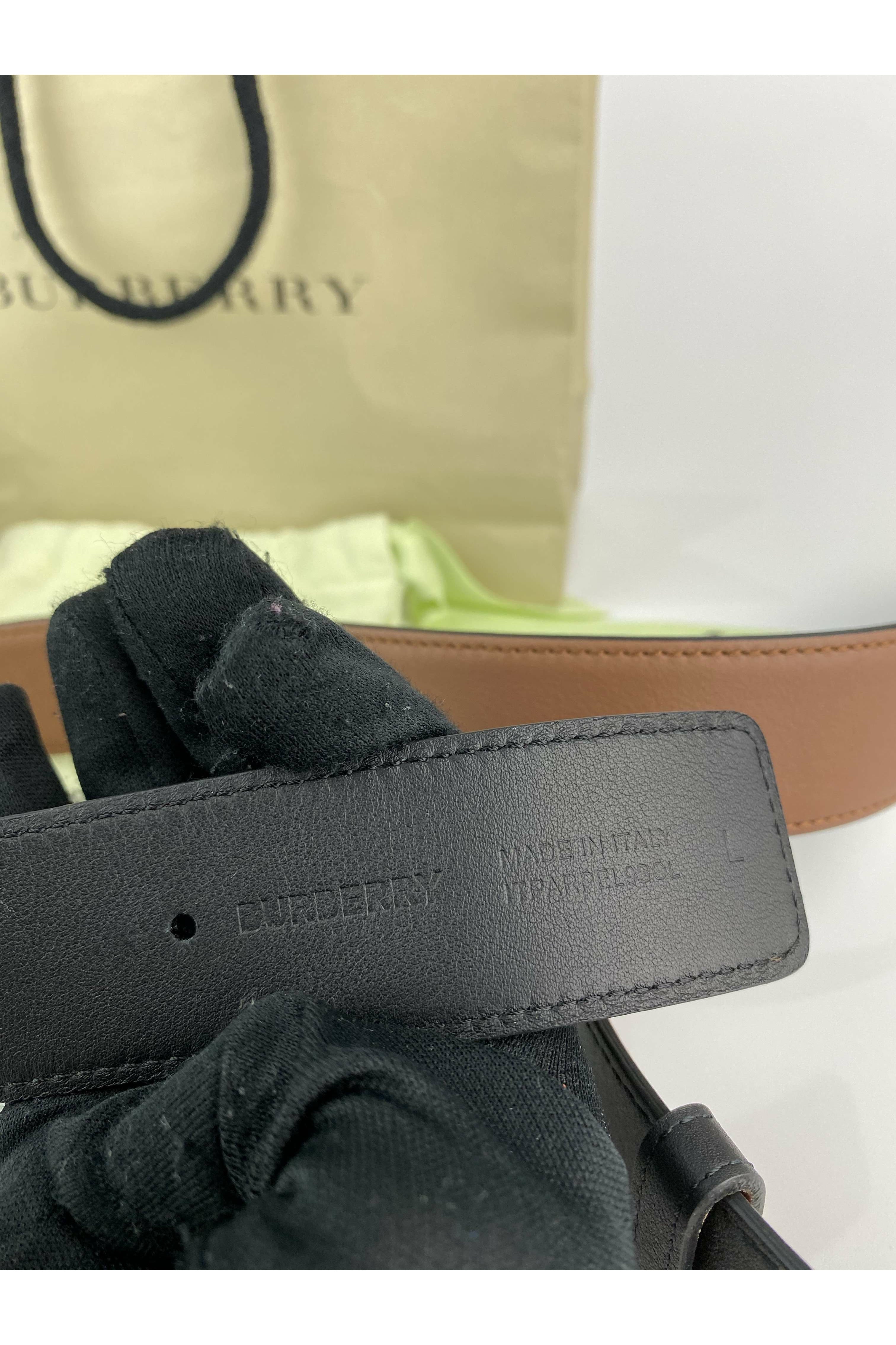 Burberry Reversible belt unisex size Large 115cm long and 3.5 cm wide