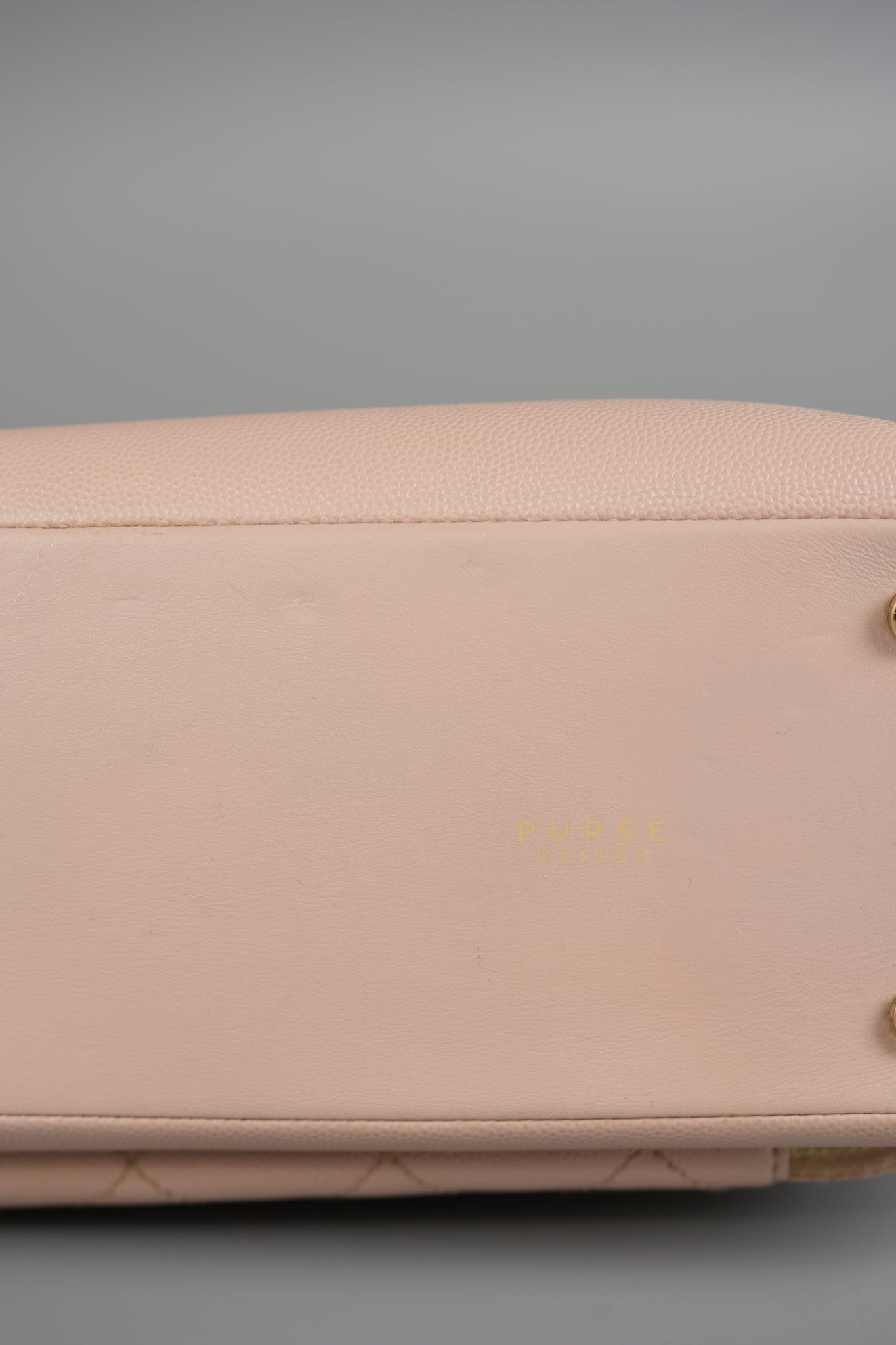 Business Affinity Large in Light Pink Caviar Leather and Light Gold Hardware Series 23 | Purse Maison Luxury Bags Shop