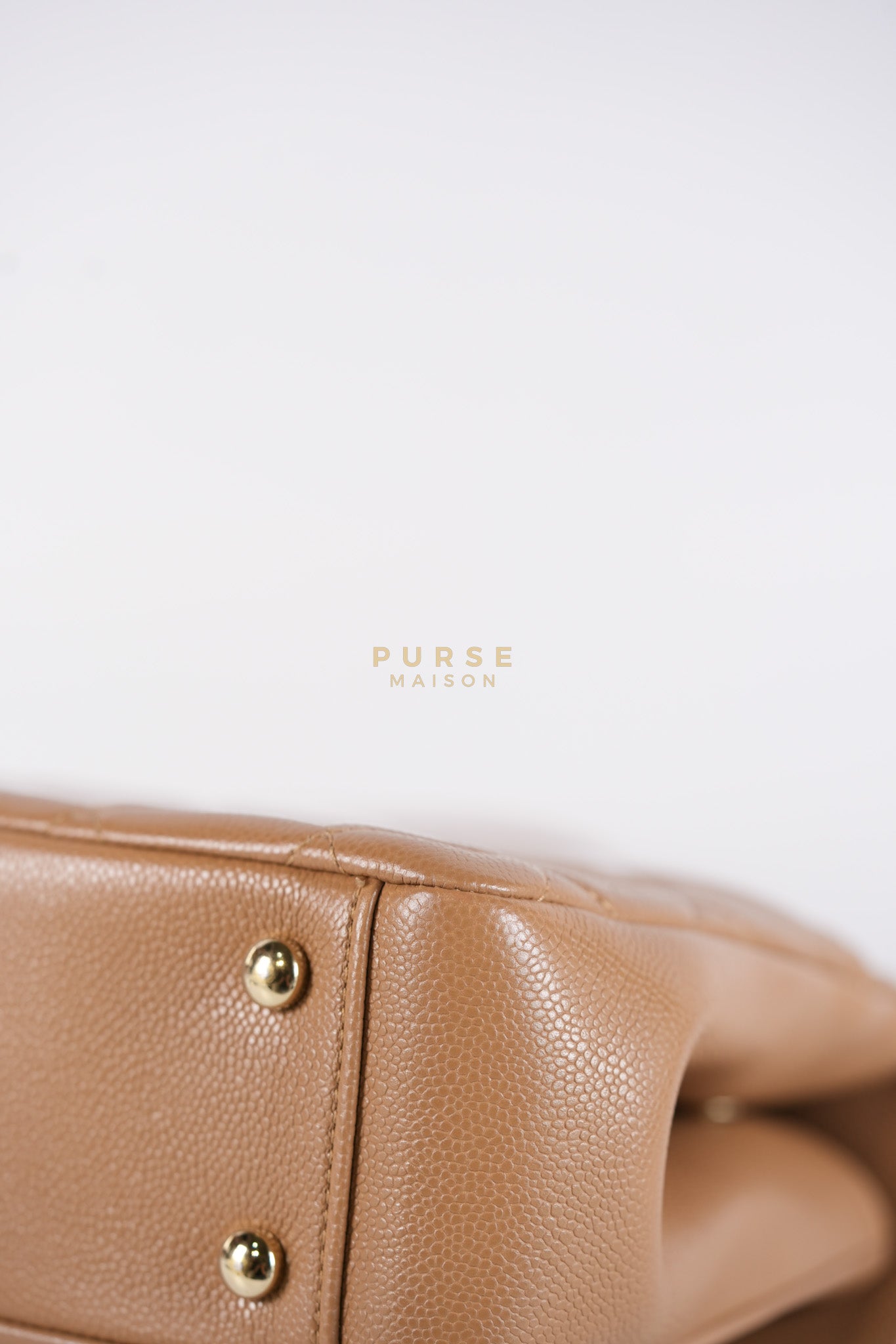 Business Affinity Medium Caramel in Caviar Leather and Gold Hardware (Microchip) | Purse Maison Luxury Bags Shop