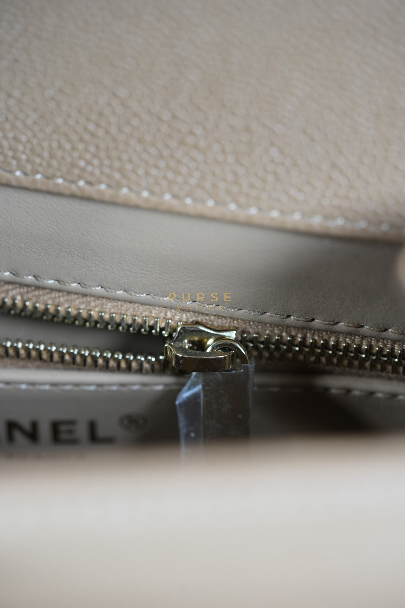 Business Affinity Medium Caramel in Caviar Leather and Gold Hardware (Microchip) | Purse Maison Luxury Bags Shop