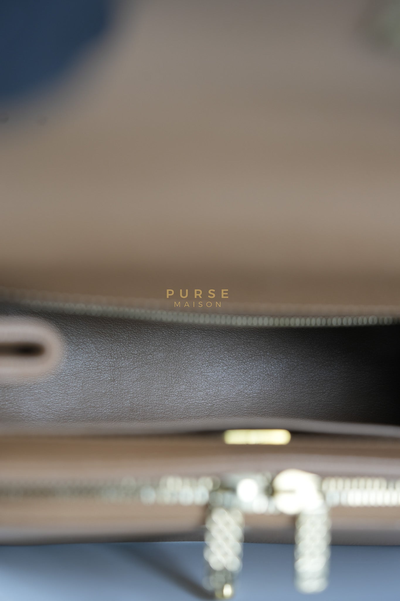 Business Affinity Medium Caramel in Caviar Leather and Gold Hardware (Microchip) | Purse Maison Luxury Bags Shop