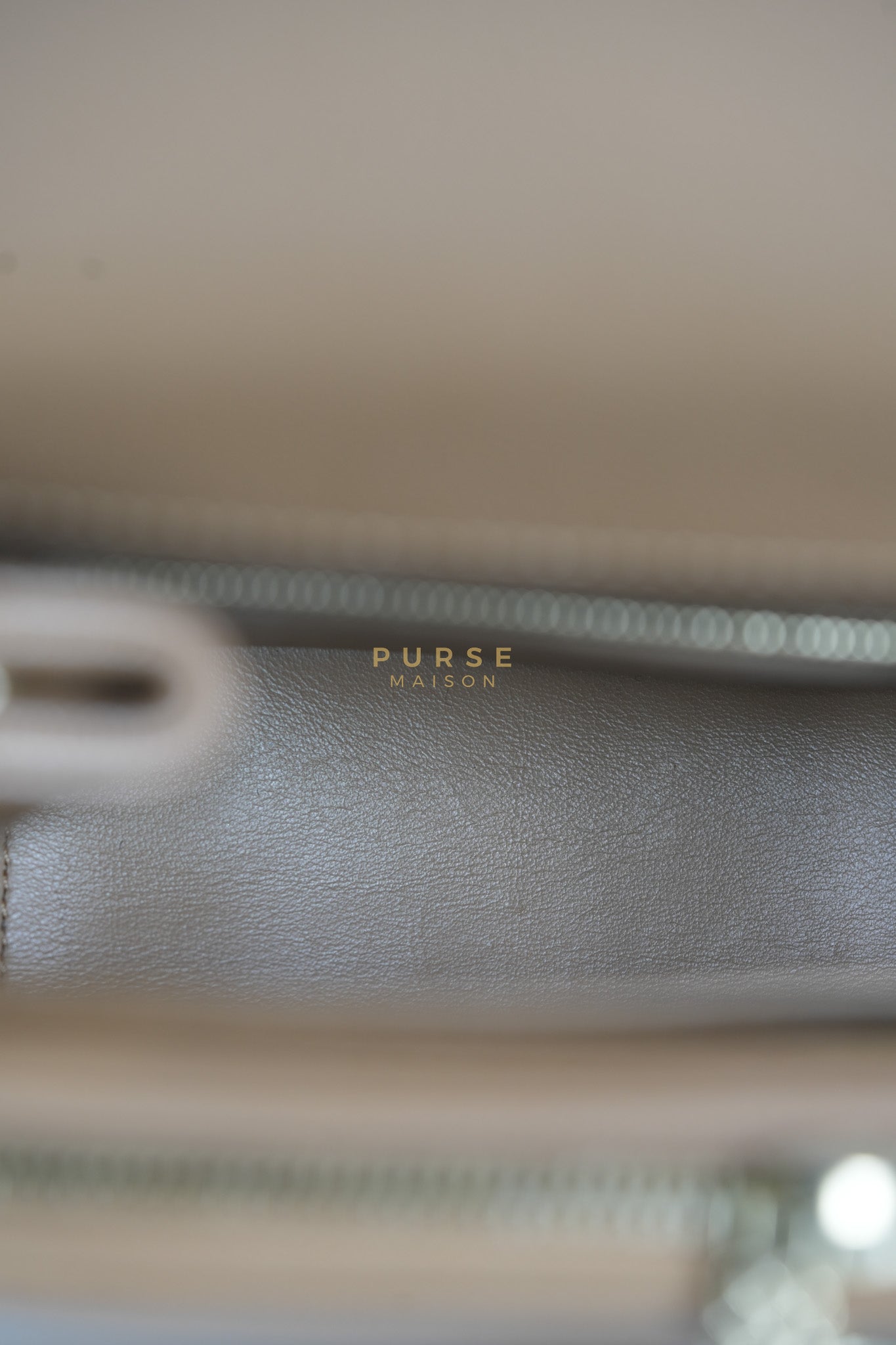 Business Affinity Medium Caramel in Caviar Leather and Gold Hardware (Microchip) | Purse Maison Luxury Bags Shop