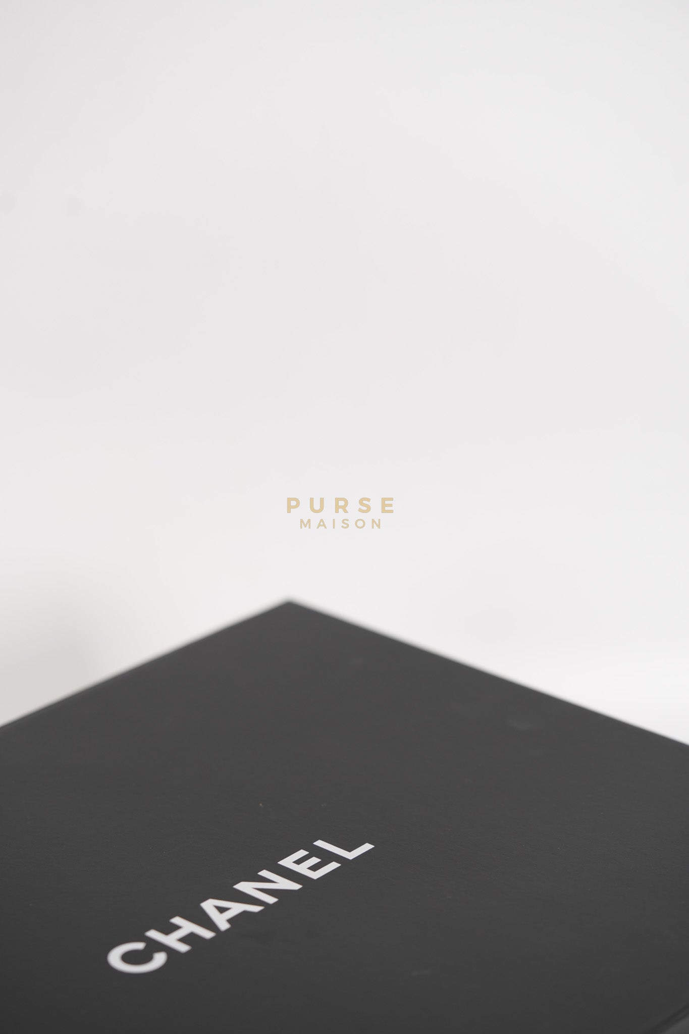 Business Affinity Medium Caramel in Caviar Leather and Gold Hardware (Microchip) | Purse Maison Luxury Bags Shop