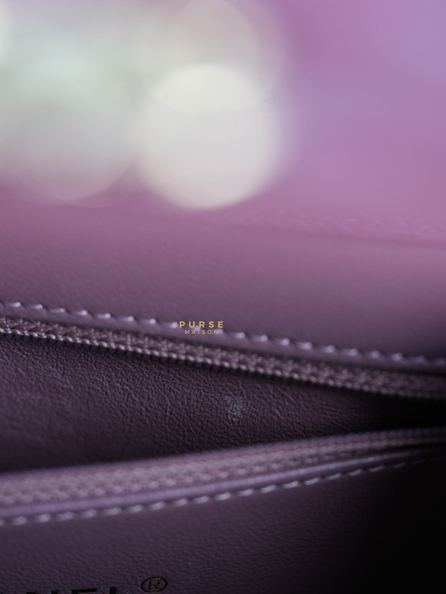 Business Affinity Medium in Mauve Pink Caviar and Light Gold Hardware Series 23 | Purse Maison Luxury Bags Shop