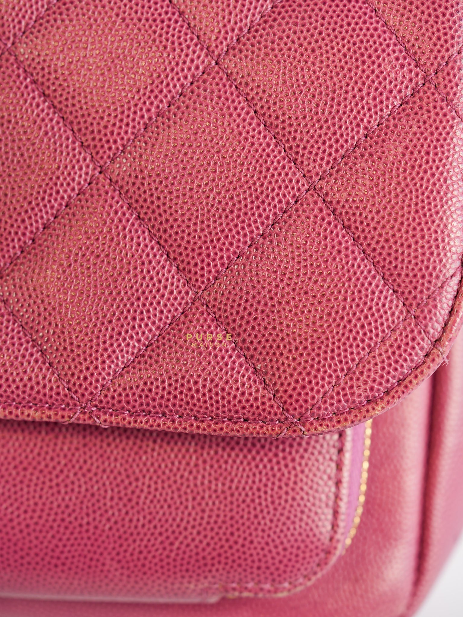 Business Affinity Medium in Mauve Pink Caviar and Light Gold Hardware Series 23 | Purse Maison Luxury Bags Shop