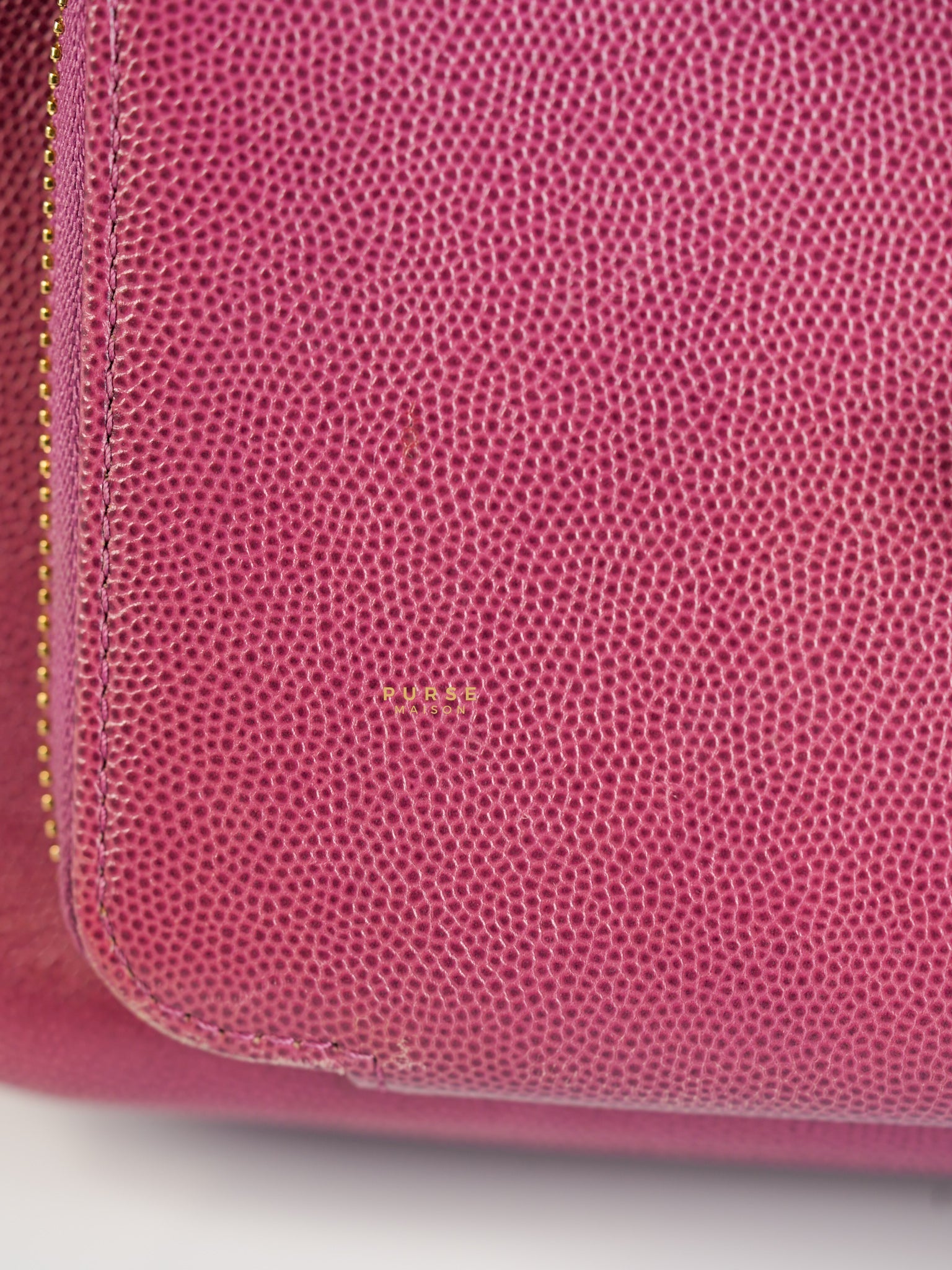 Business Affinity Medium in Mauve Pink Caviar and Light Gold Hardware Series 23 | Purse Maison Luxury Bags Shop