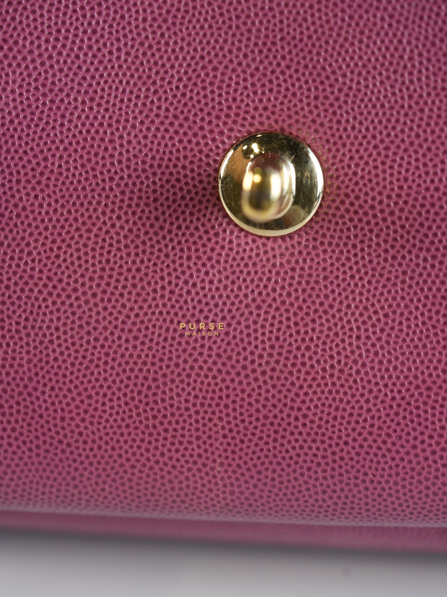 Business Affinity Medium in Mauve Pink Caviar and Light Gold Hardware Series 23 | Purse Maison Luxury Bags Shop