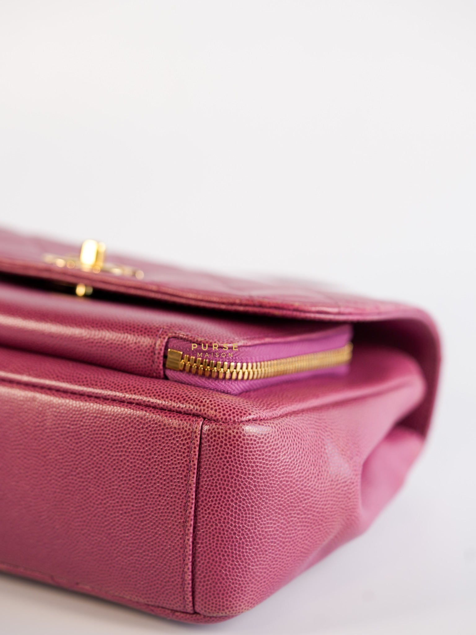 Business Affinity Medium in Mauve Pink Caviar and Light Gold Hardware Series 23 | Purse Maison Luxury Bags Shop