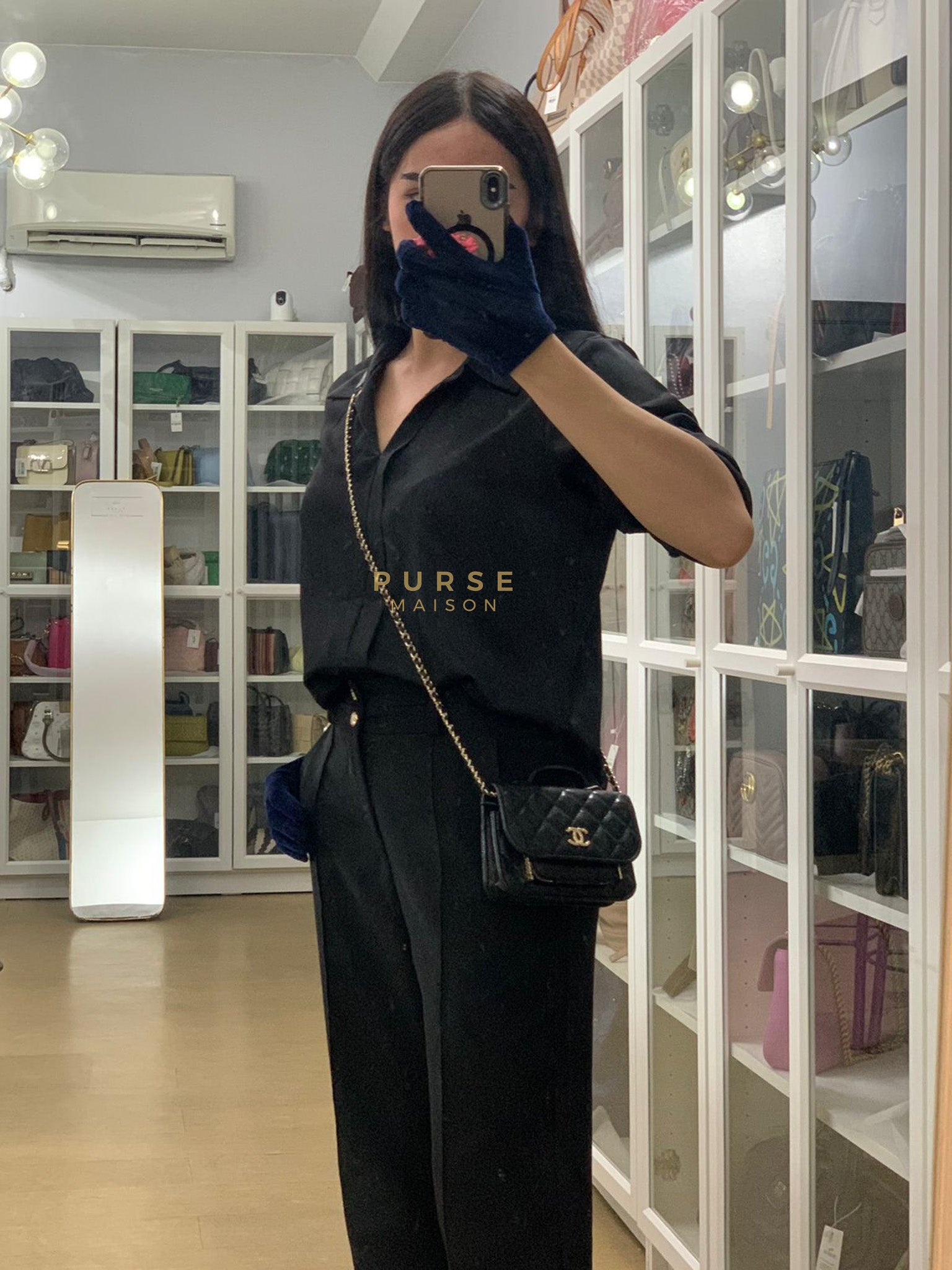 Business Affinity Wallet on Chain (WOC) In Black Caviar Leather and Light Gold Hardware (Microchip) | Purse Maison Luxury Bags Shop
