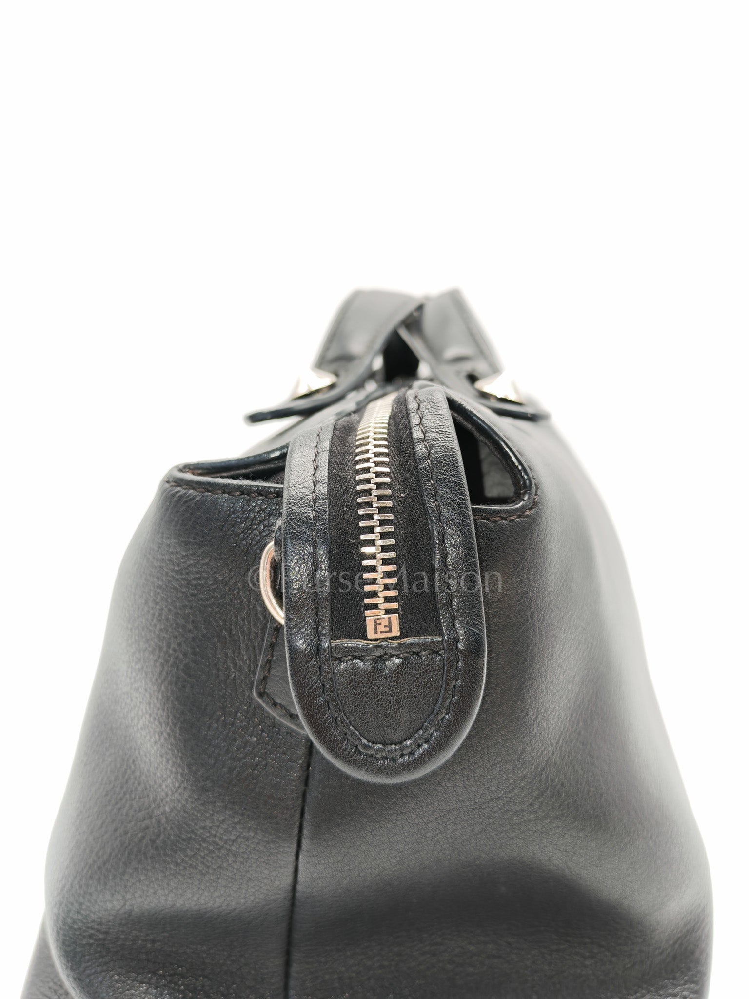 By The Way Black Medium in Black Calfskin Leather | Purse Maison Luxury Bags Shop