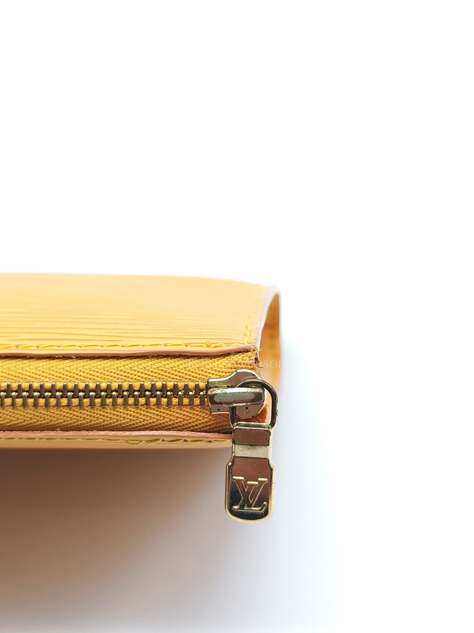 Tassil Pochette Accessoires in Yellow Epi Leather & Gold Hardware (Datecode: CA0968)