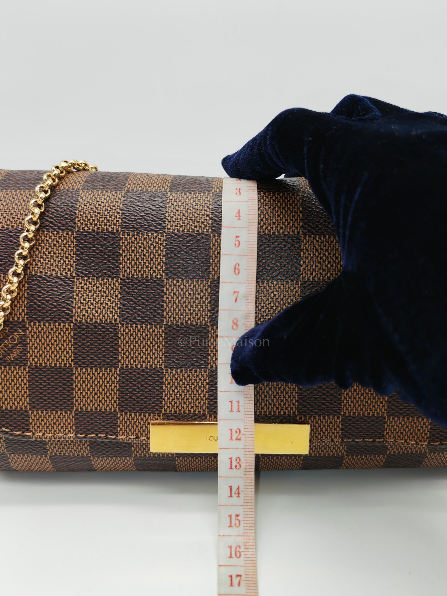 Favorite PM Pochette in Damier Ebene Canvas Shoulder Bag (Date Code: DU2124)