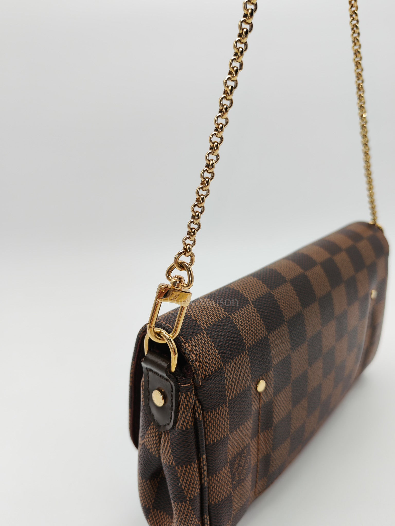 Favorite PM Pochette in Damier Ebene Canvas Shoulder Bag (Date Code: DU2124)