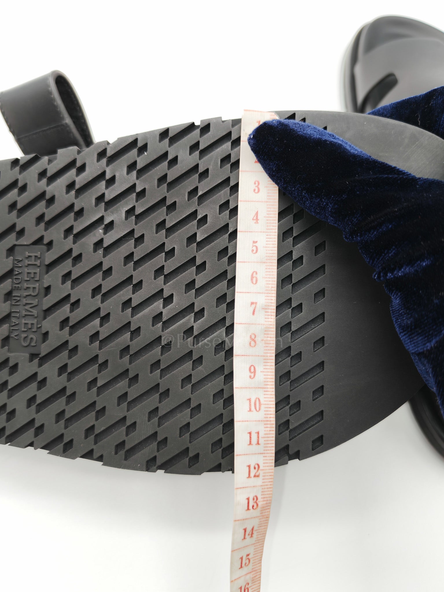 Chypre Sandals in Noir/Black Calfskin Leather Size 10 US|43 EU|28cm