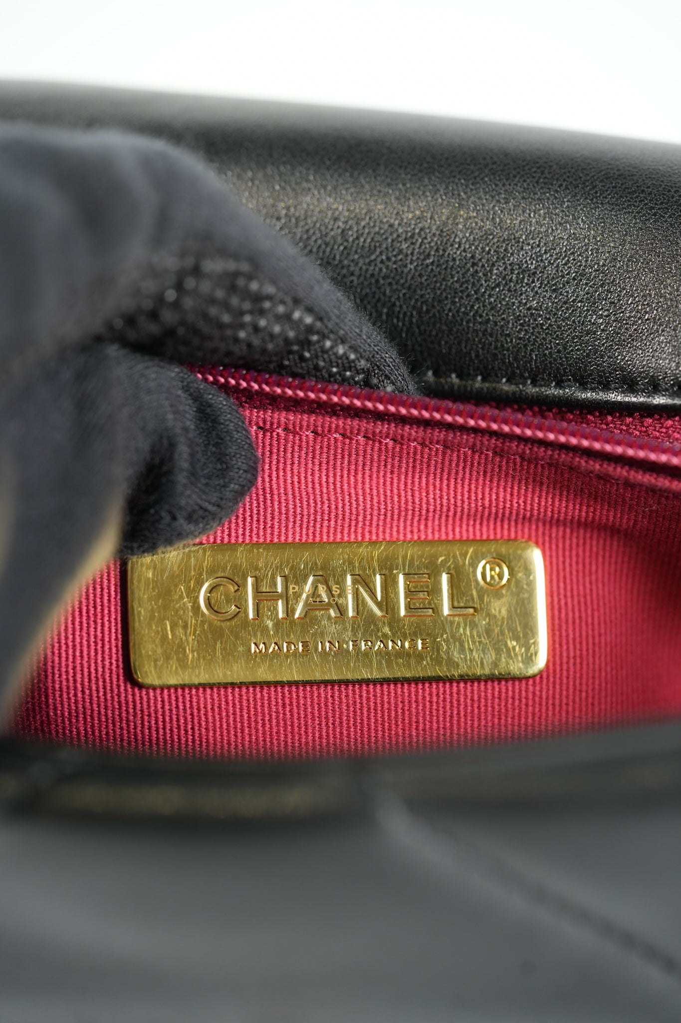 C19 Small in Black Lambskin Leather & Mixed Hardware(microchip) | Purse Maison Luxury Bags Shop