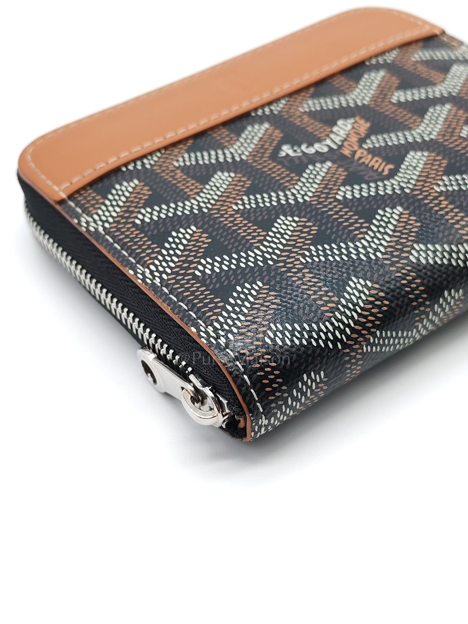 Matignon PM Zip Wallet in Tan Goyardine Canvas