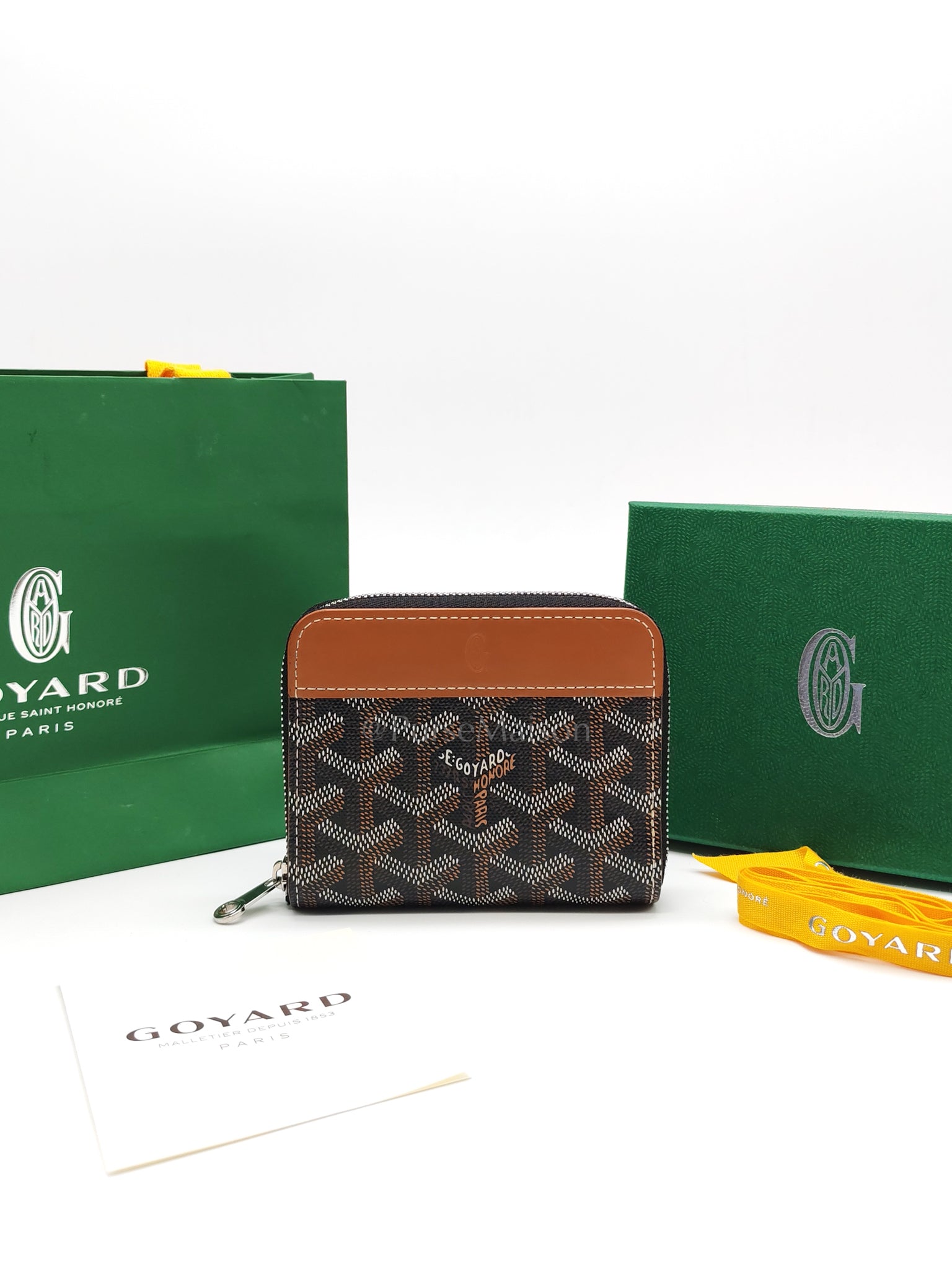 Matignon PM Zip Wallet in Tan Goyardine Canvas