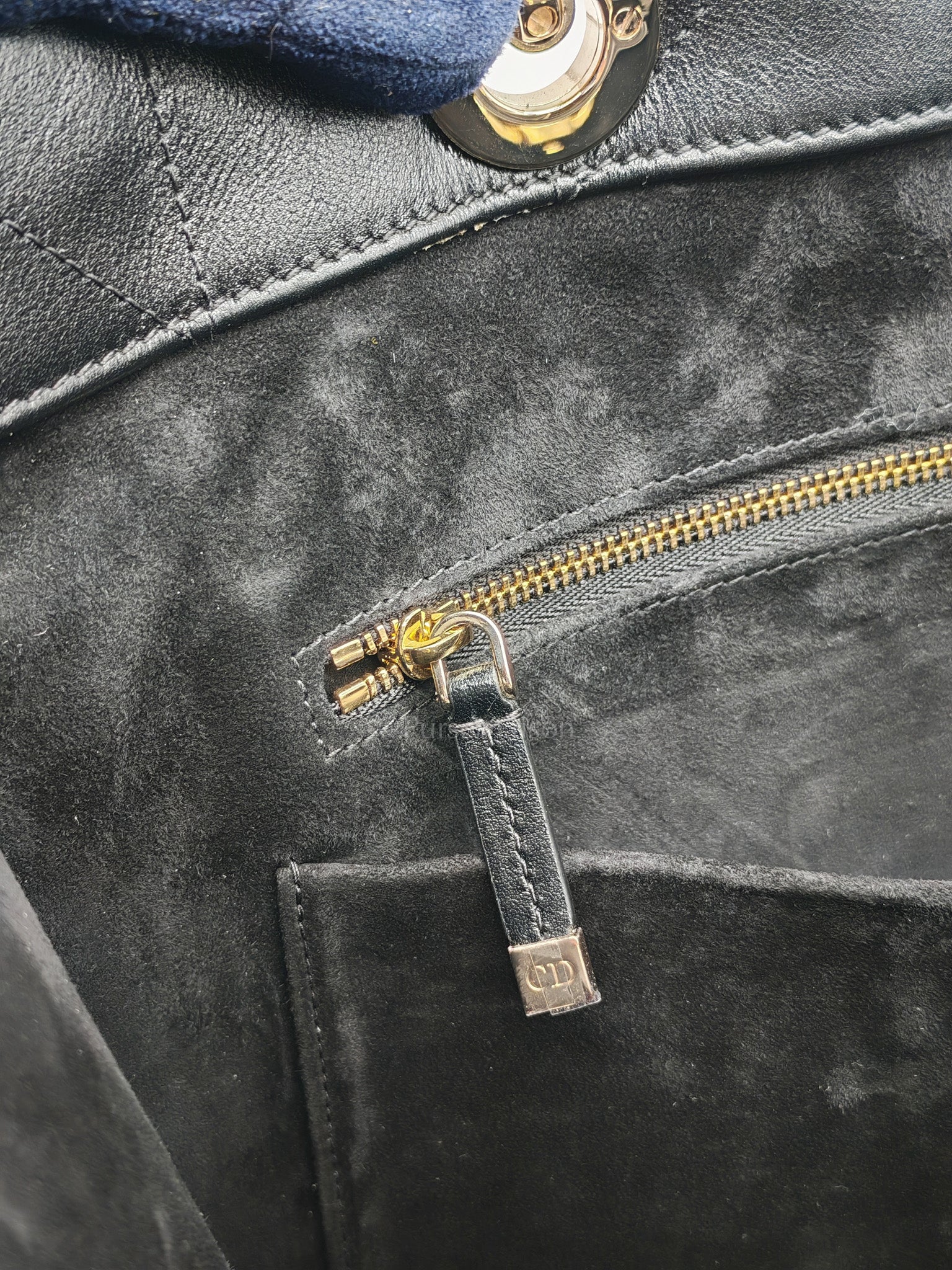 Essential Tote Bag in Black Calfskin Leather & Light Gold Hardware