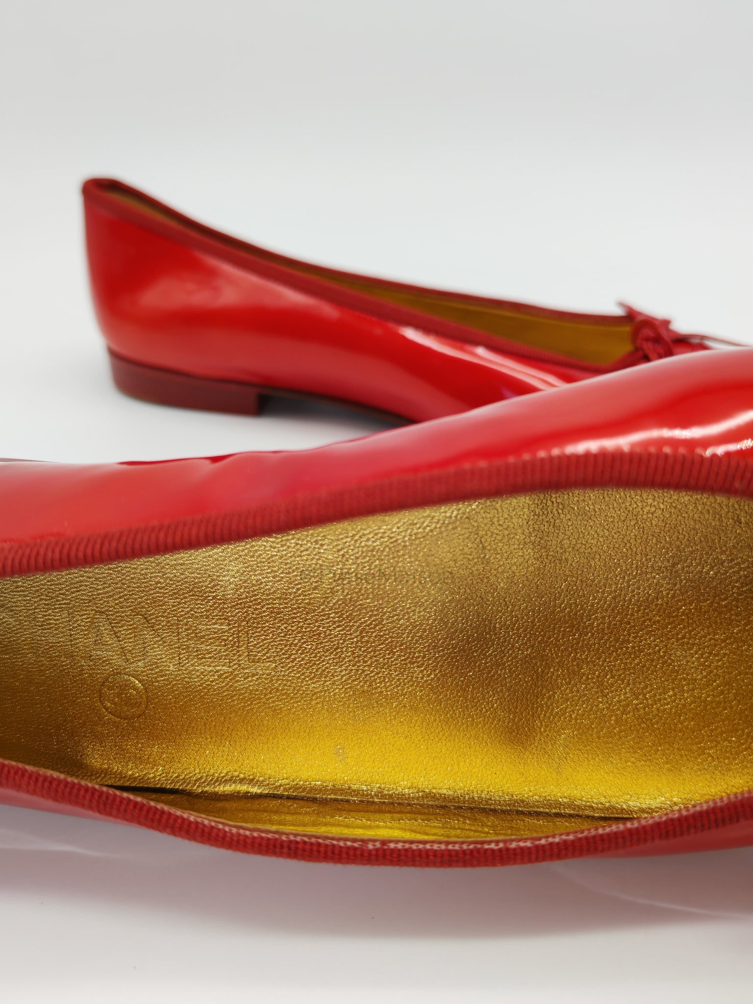 Ballet Flats Red Patent Leather Size 38EU (24cm)