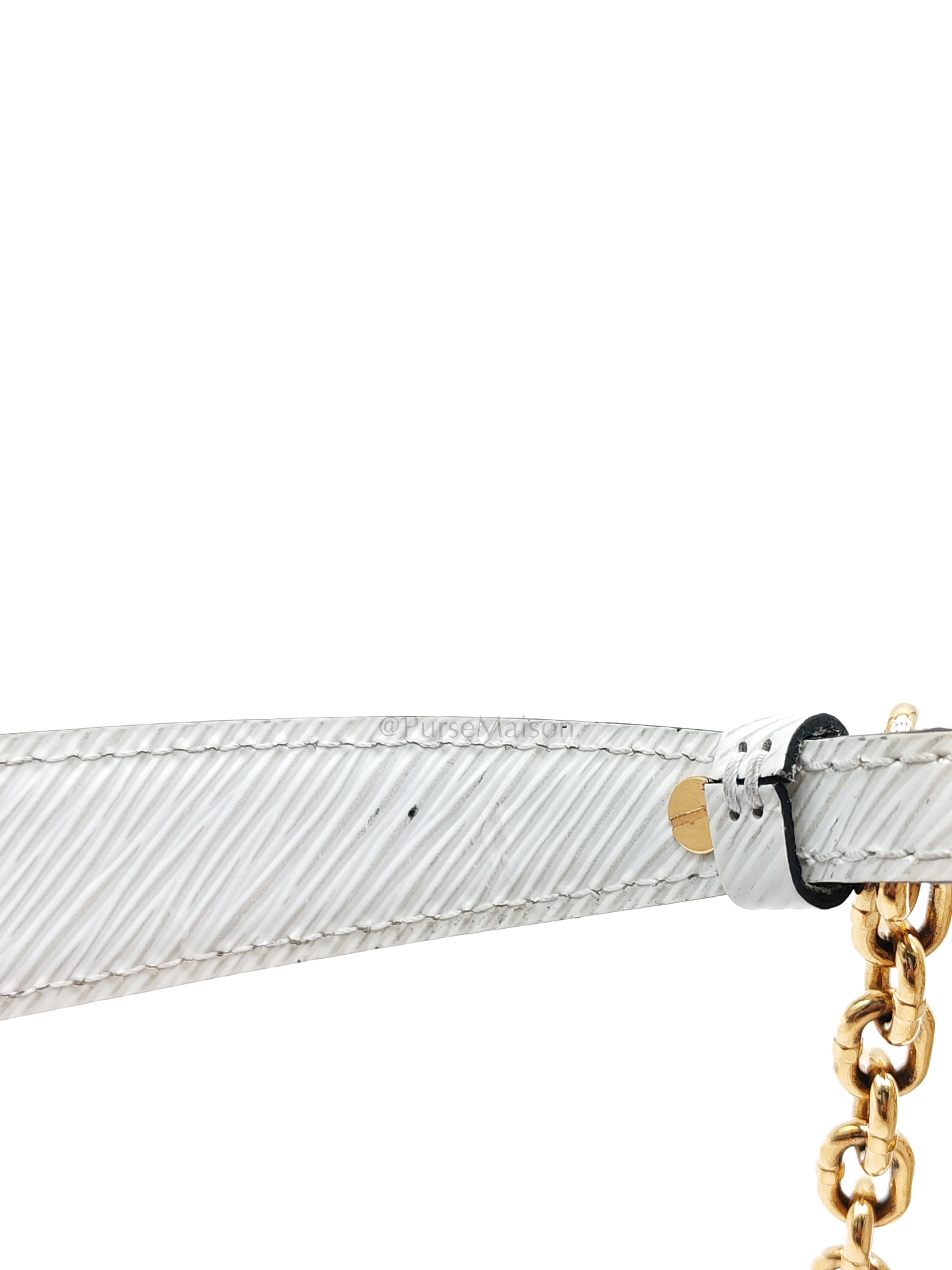 Twist Lock MM in White Romantic Blossom Epi Leather & Gold Hardware (Date Code: SR0138)