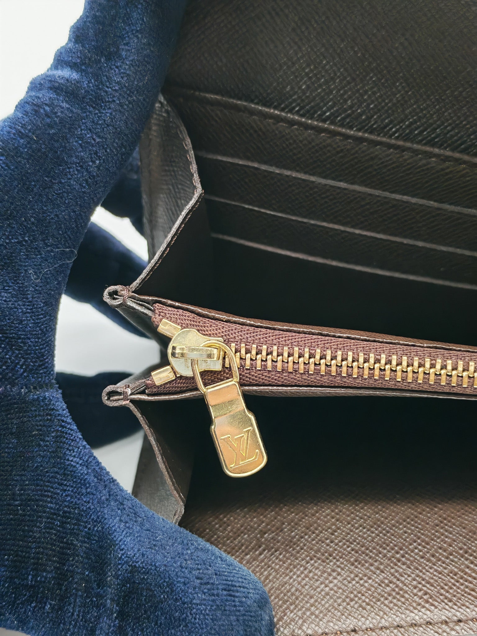 Sarah Long Wallet in Damier Ebene Canvas
