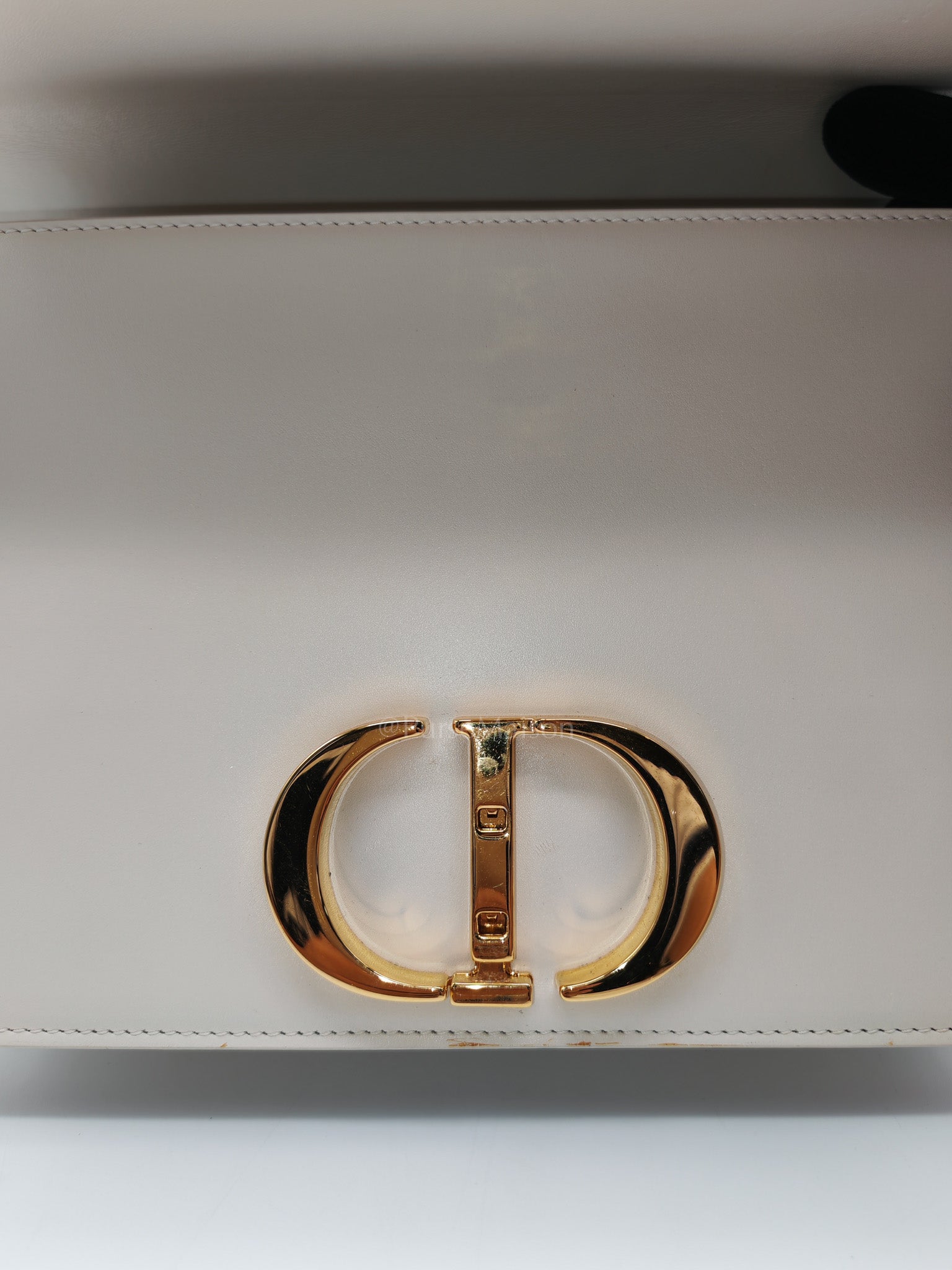 Montaigne in Medium White Calfskin Leather Crossbody Bag