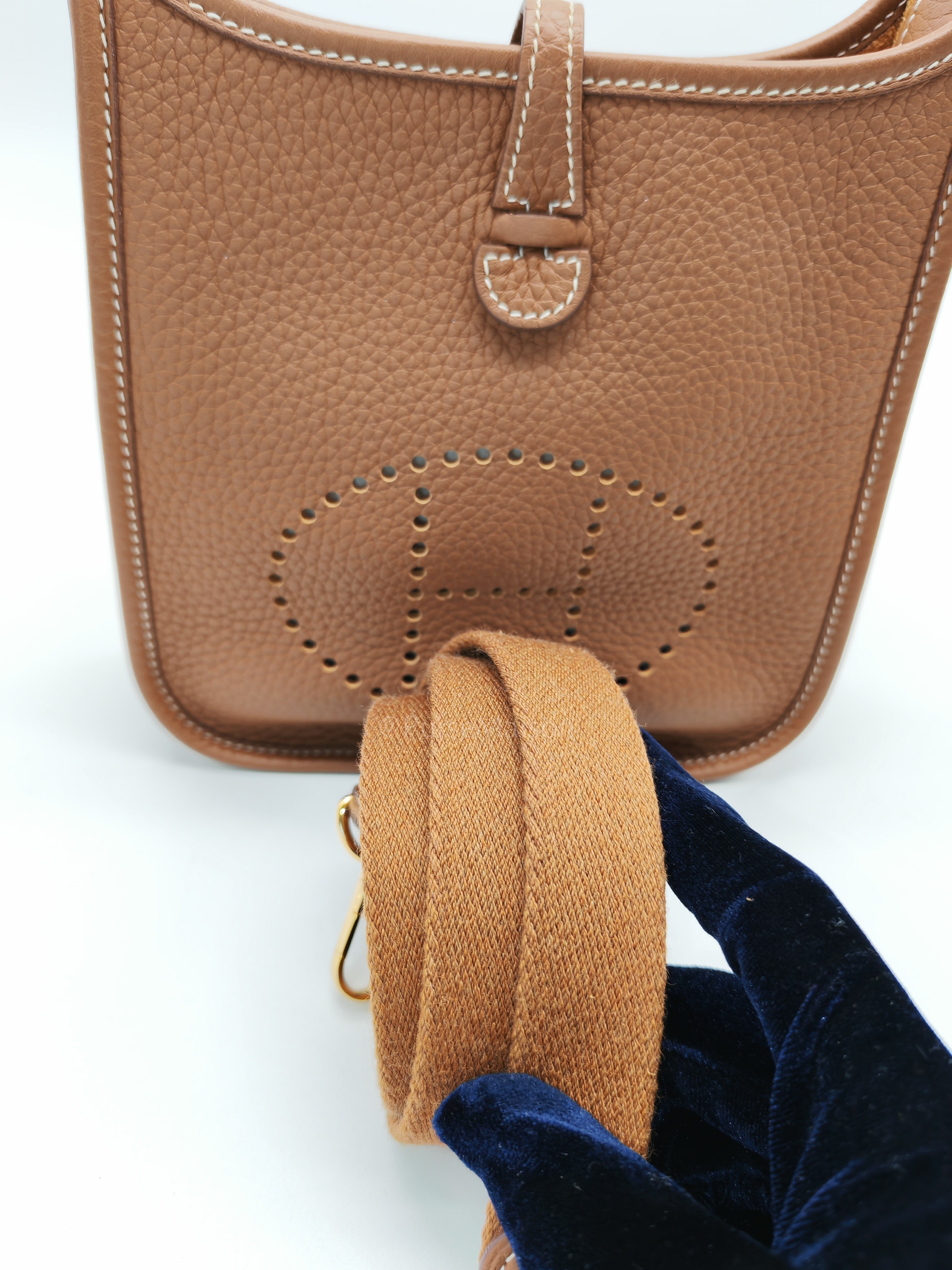 Evelyne TPM Gold Clemence Leather in Gold Hardware Stamp W(2024)