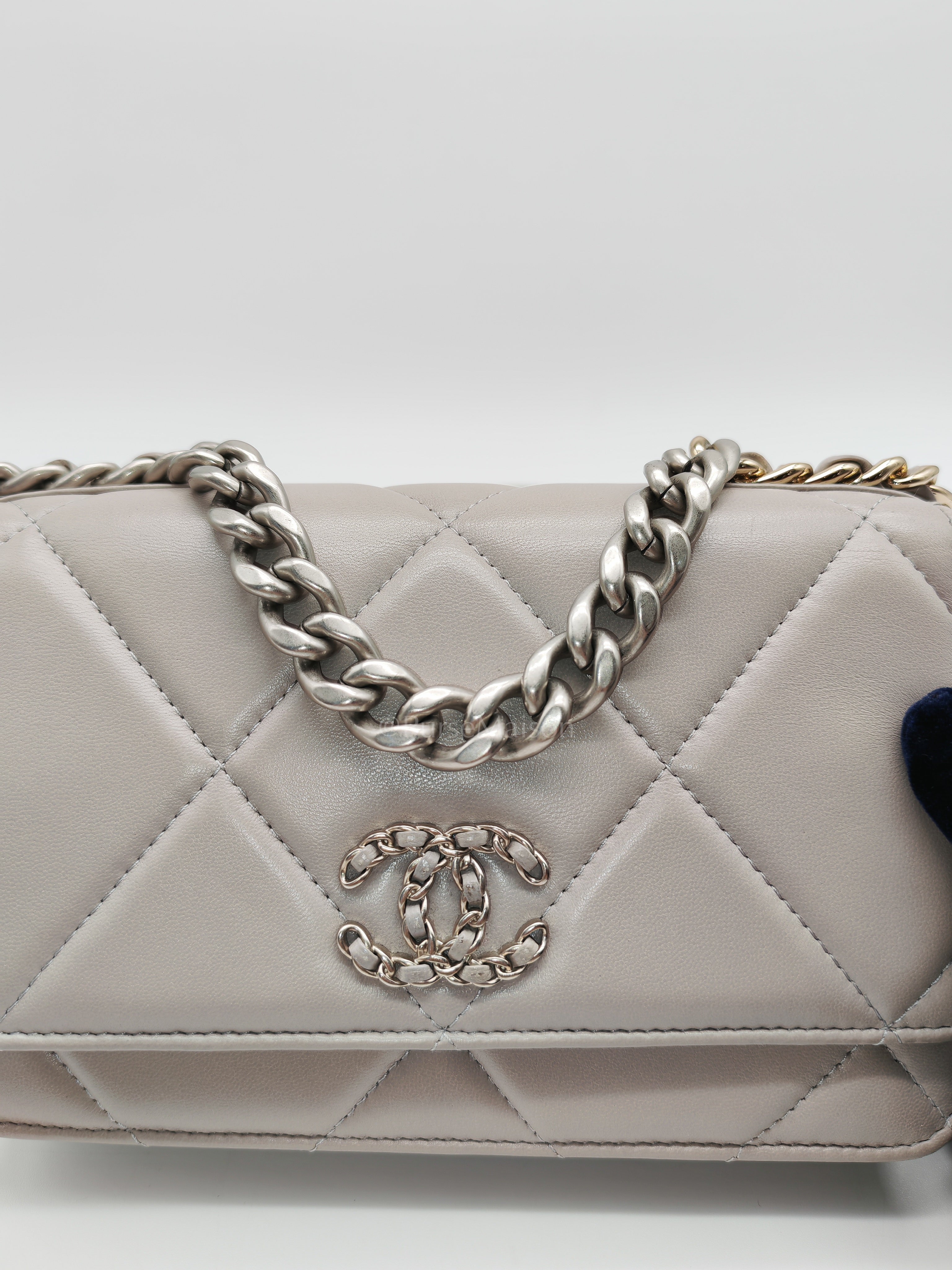 Wallet on Chain in Gray Lambskin Leather & Mixed Hardware Microchip
