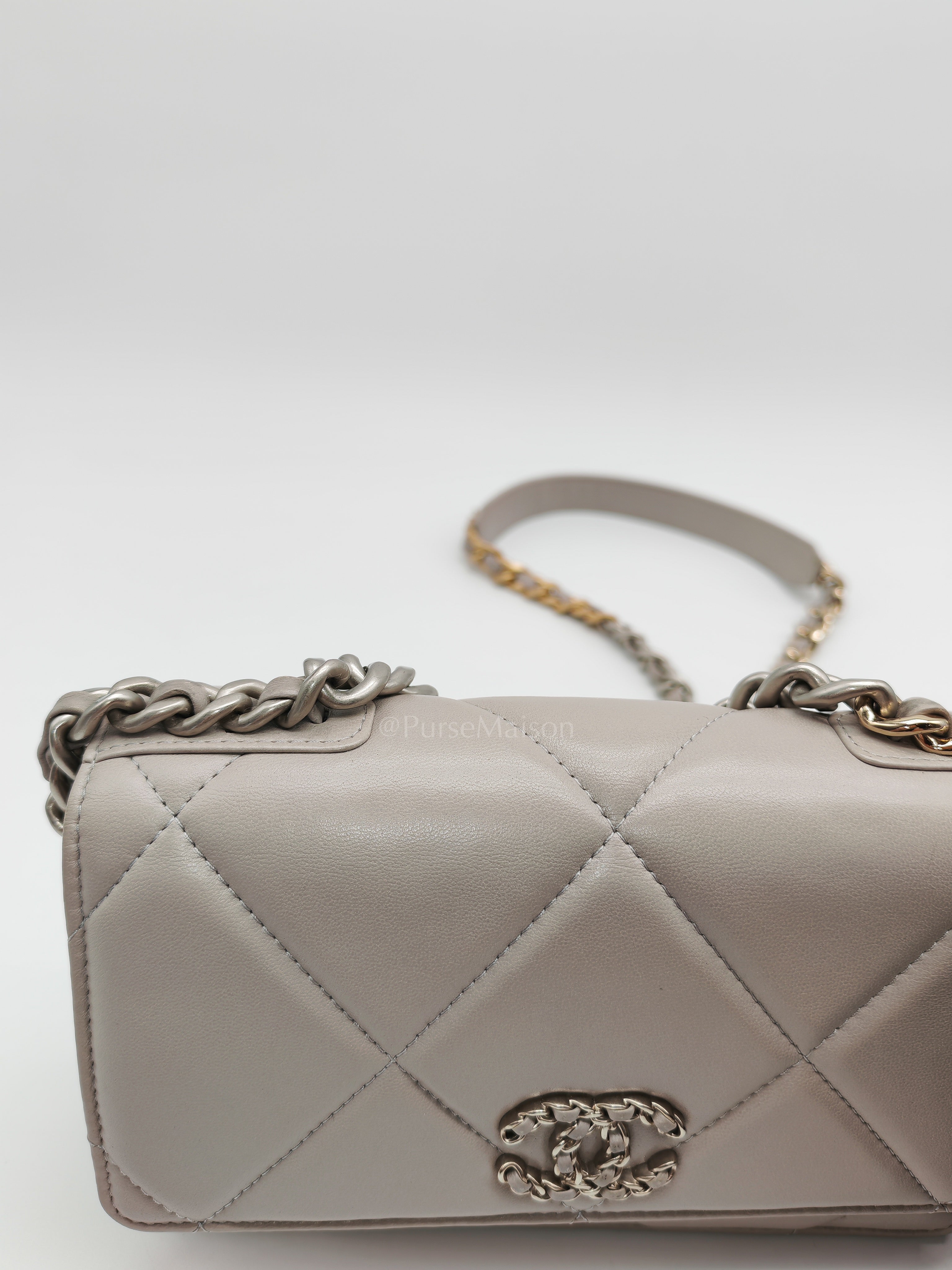 Wallet on Chain in Gray Lambskin Leather & Mixed Hardware Microchip