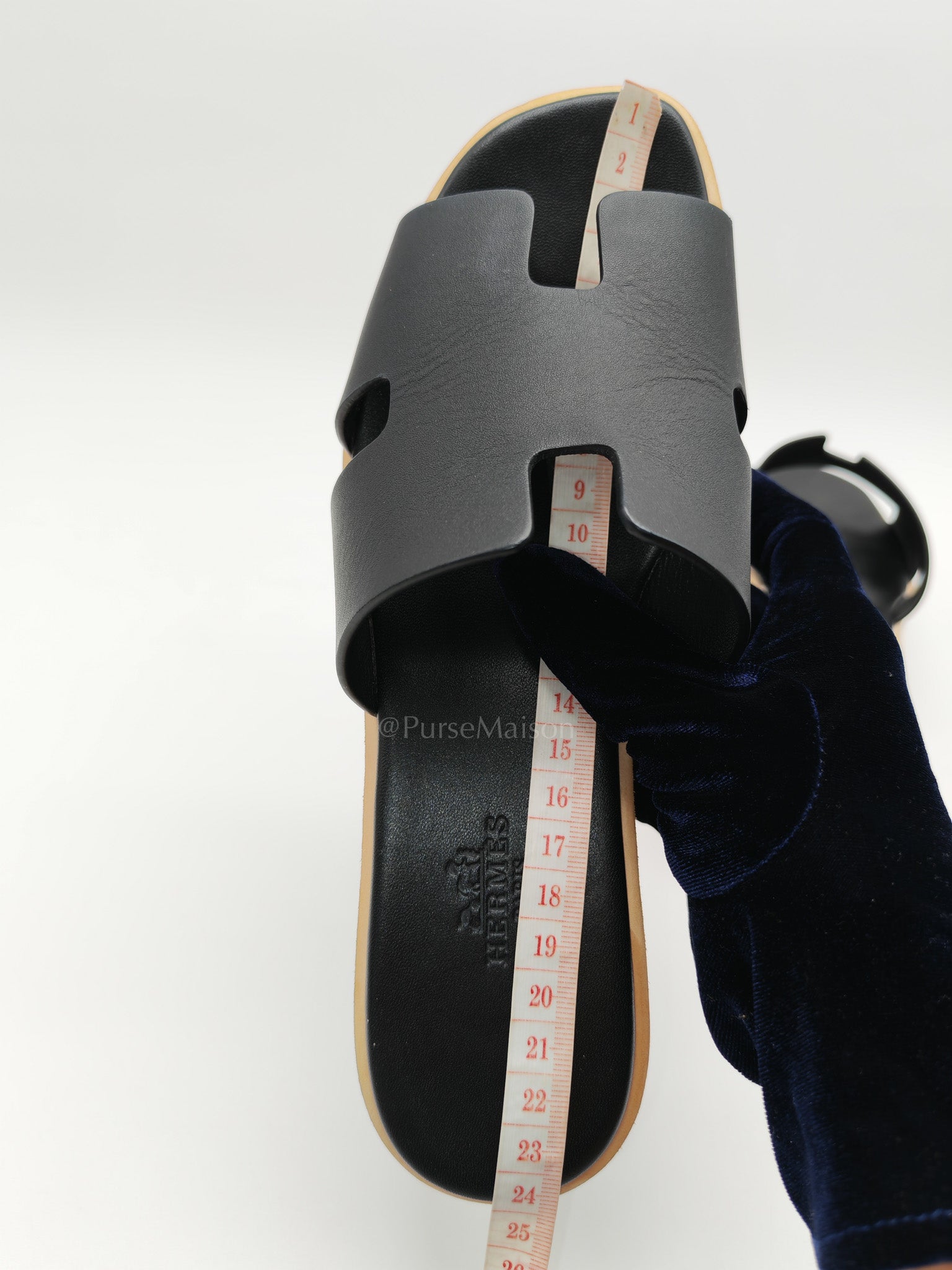 Eze Sandals in Black Calfskin Leather Size 36 EU (23.5 cm)