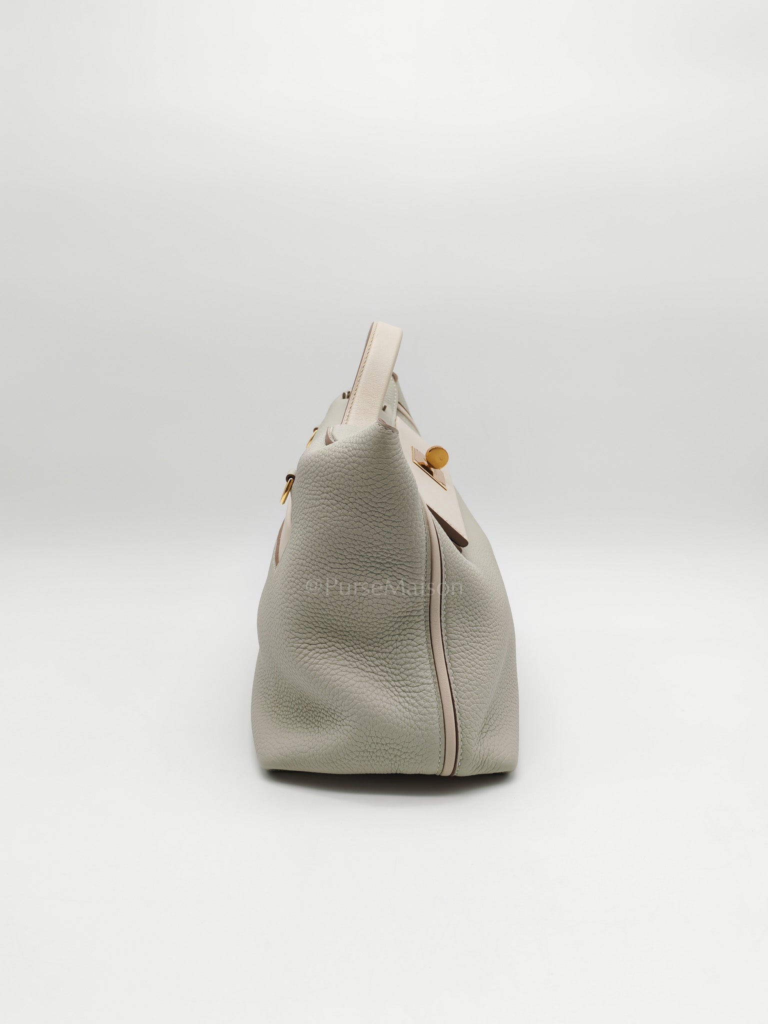 24/24 29 Bag in Beton Togo Leather & Gold Hardware Stamp Y (2020)