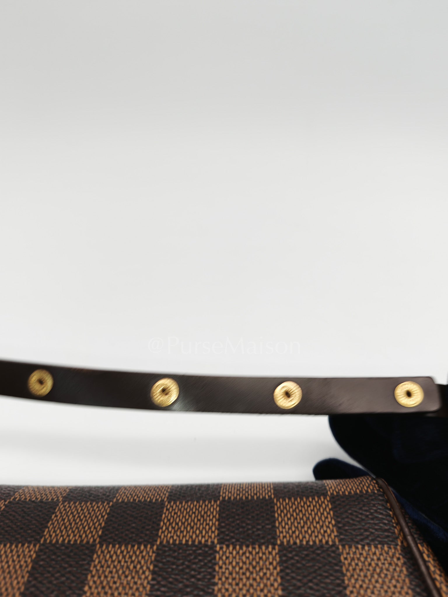 Pochette Ipanema in Damier Ebene Canvas and Gold Hardware (Datecode: FL0063)