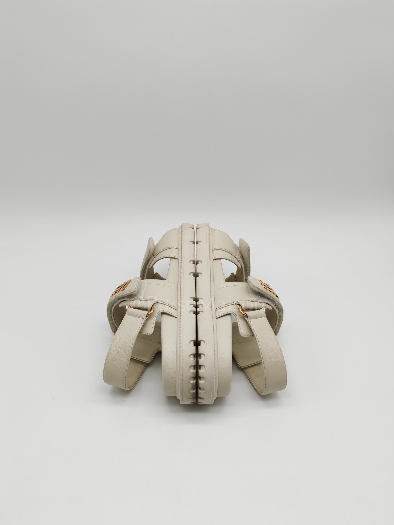 Diorack Sandals in White Lambskin Leather & Gold Hardware Size 36 EU (23cm)