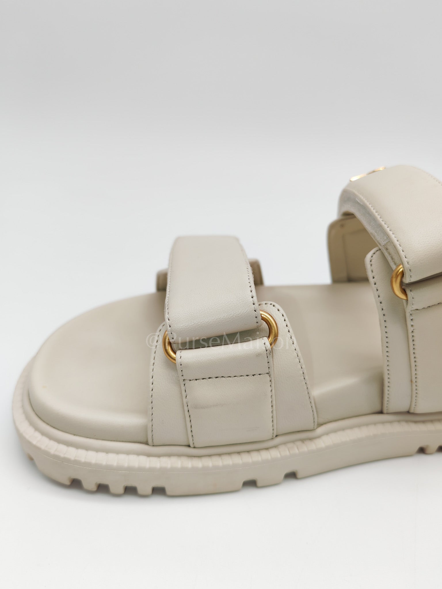 Diorack Sandals in White Lambskin Leather & Gold Hardware Size 36 EU (23cm)