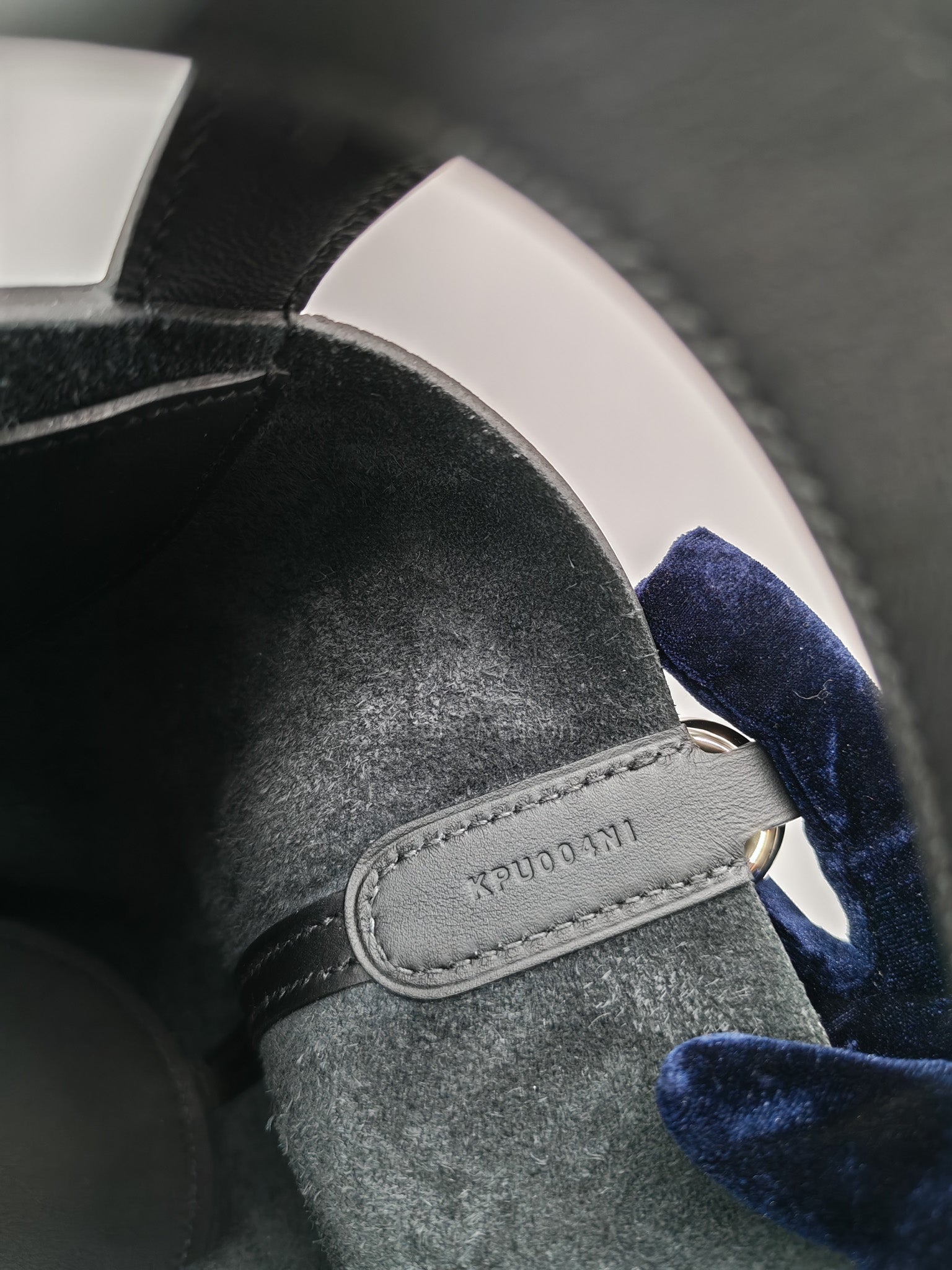 In The Loop 18 in Black/Noir Clemence Leather & Palladium Hardware Stamp K(2025)