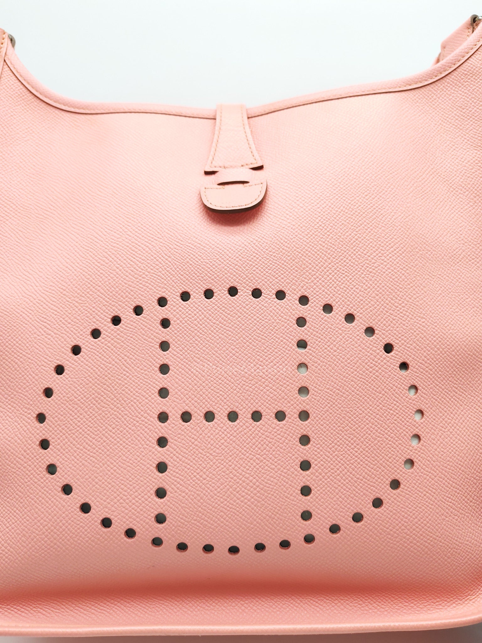 Evelyne PM in Pink Epsom Leather & Palladium Hardware Stamp T(2015)