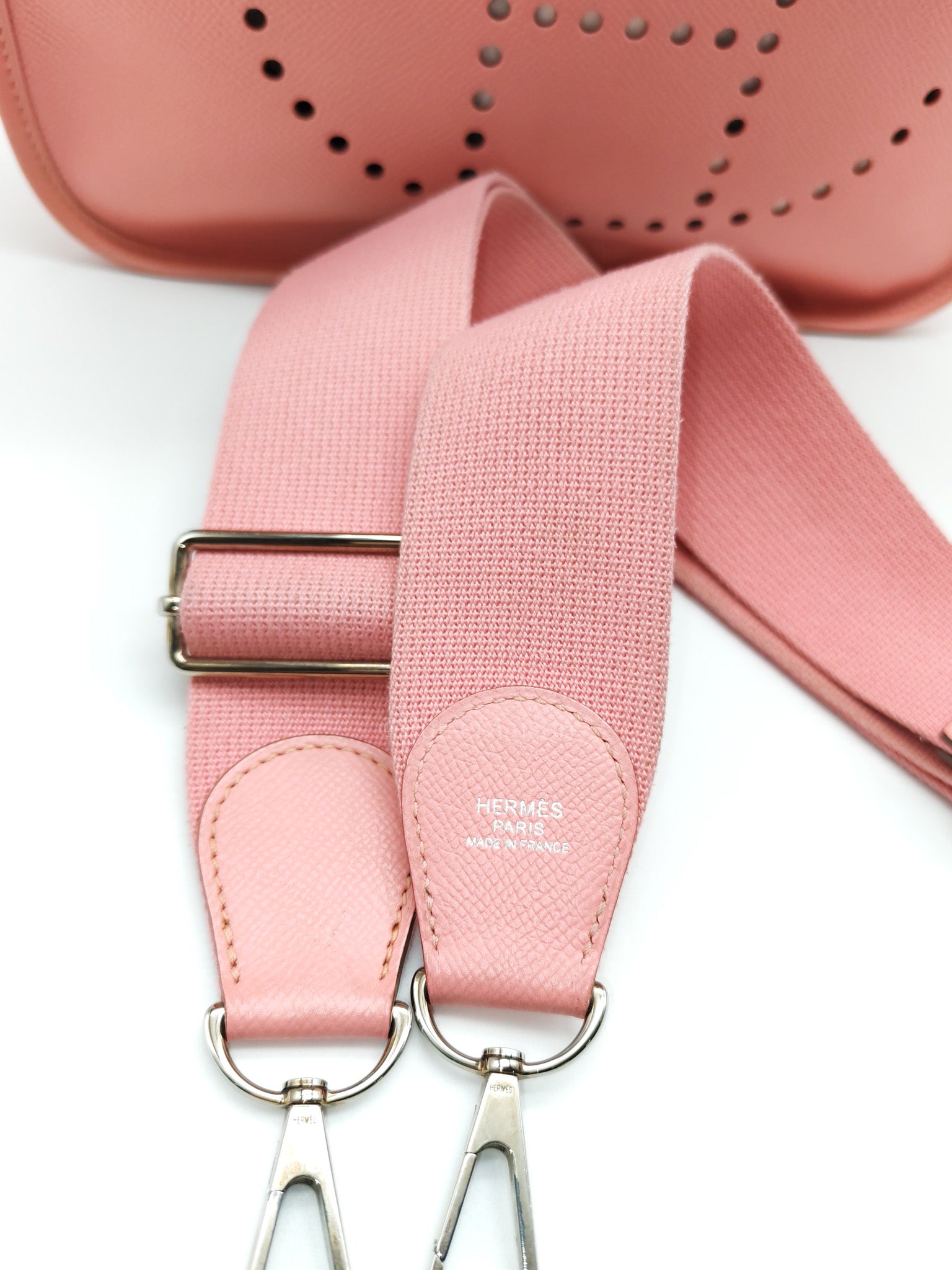 Evelyne PM in Pink Epsom Leather & Palladium Hardware Stamp T(2015)
