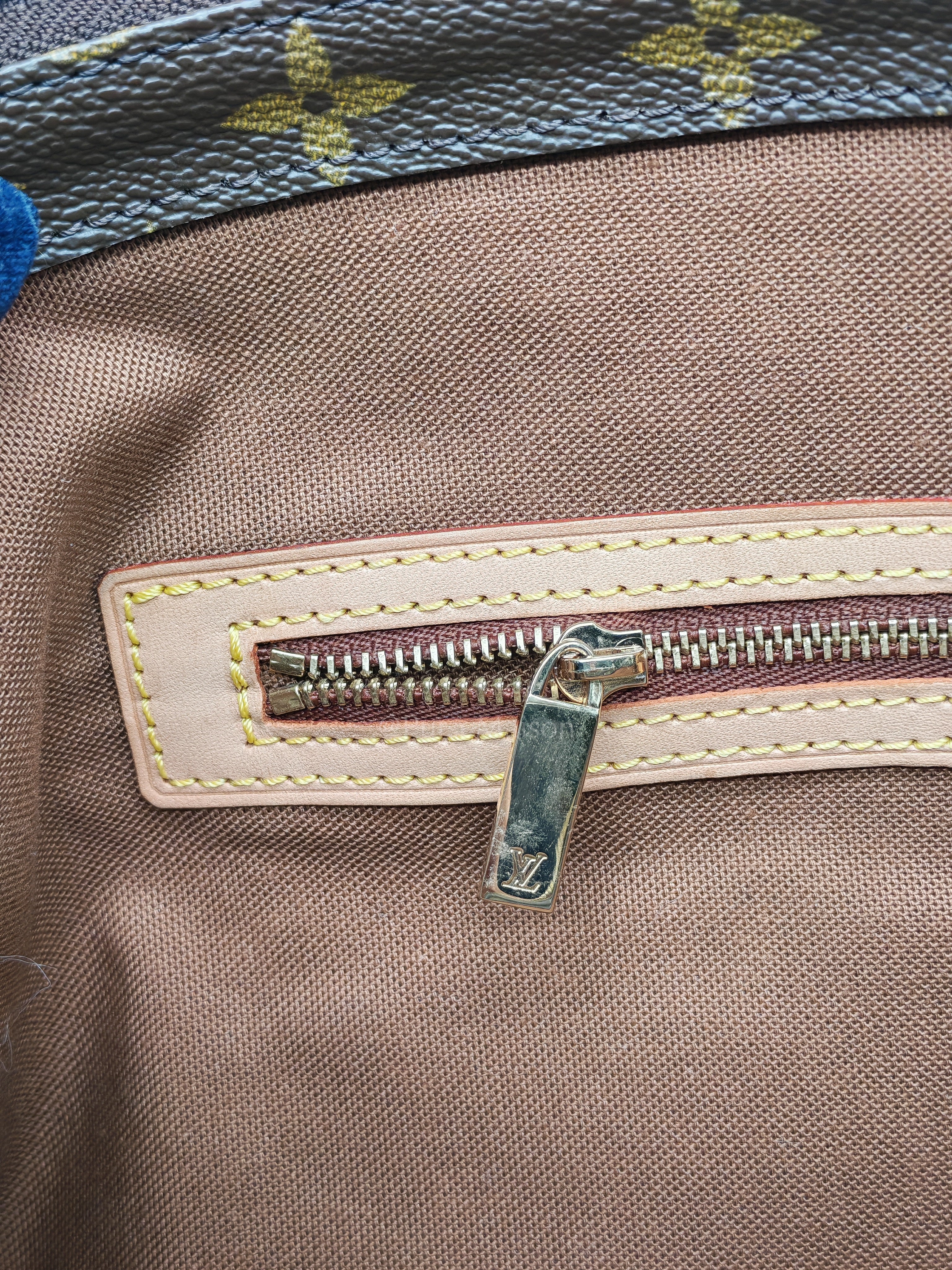 Cabas Mezzo Tote Bag in Monogram Canvas & Gold Hardware (DateCode: TH0052) | Purse Maison Luxury Bags Shop