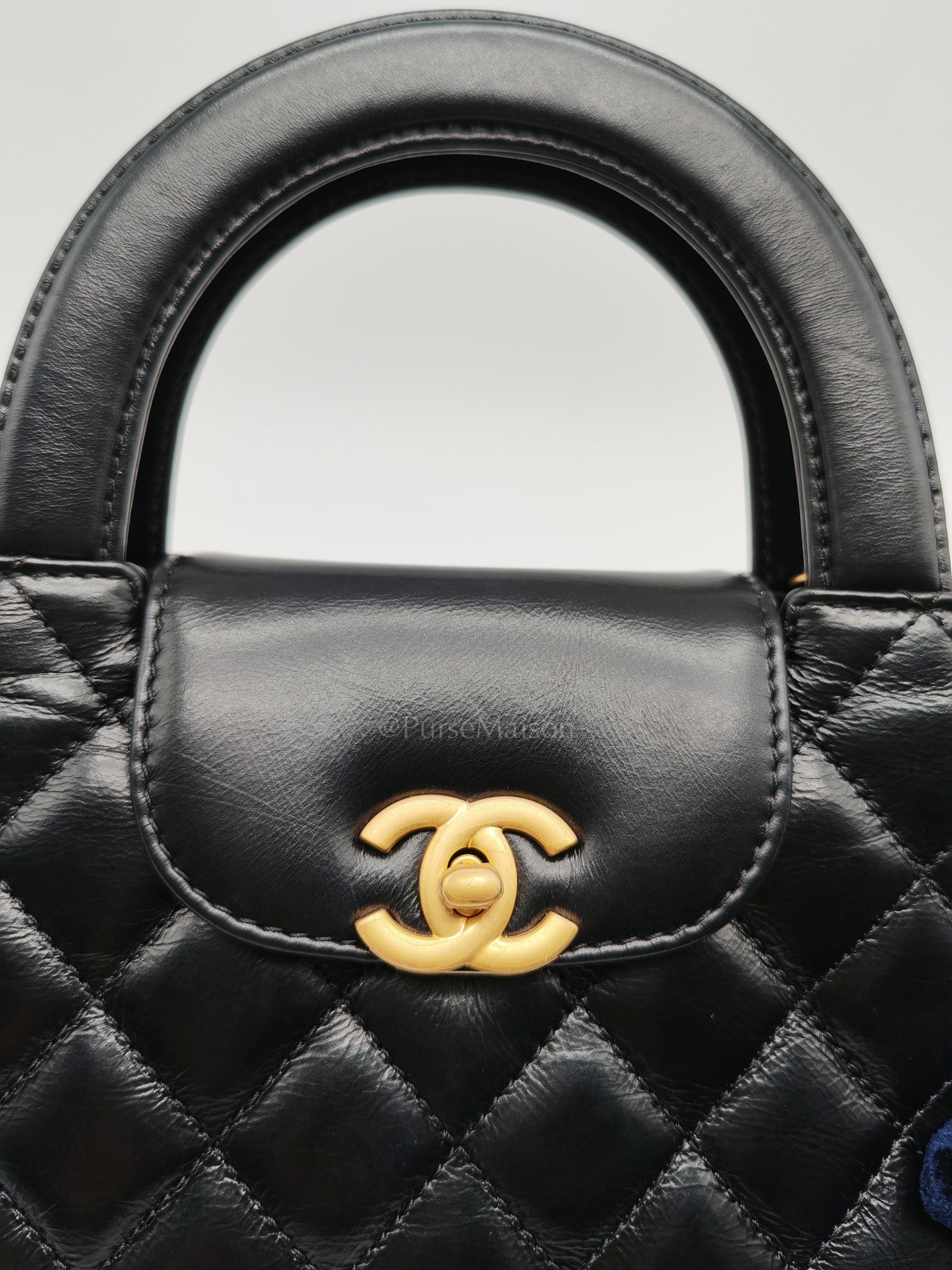 CC Kelly Small in Black Calfskin Leather & Aged Gold Hardware (Microchip)