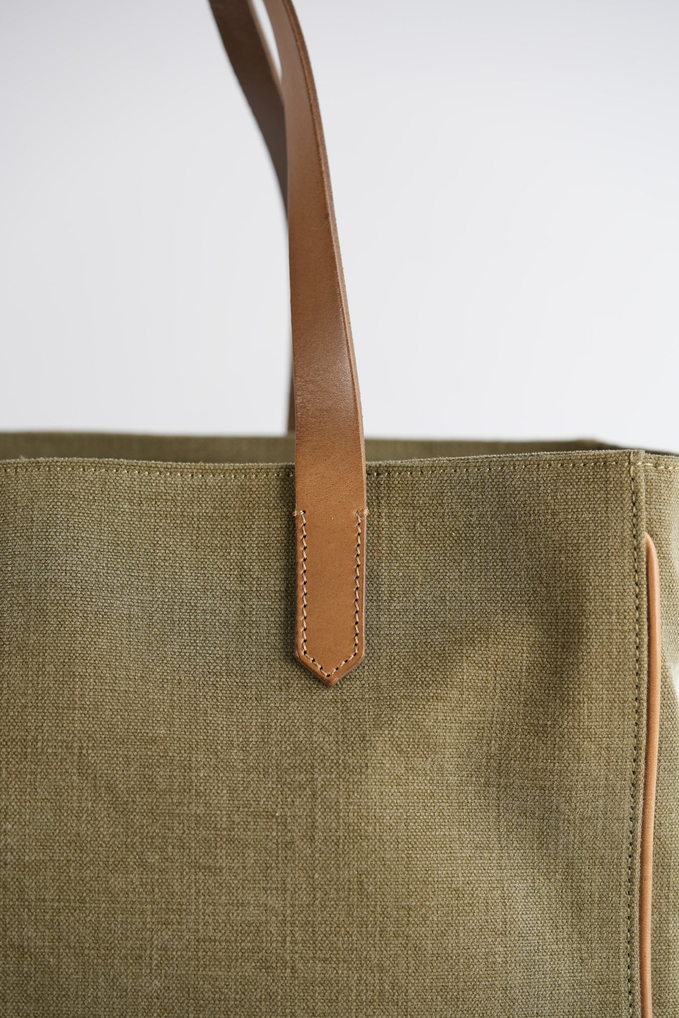 California Bag North South “Golden Goose Property” in Lichen Green/Brown/Orange Size U | Purse Maison Luxury Bags Shop