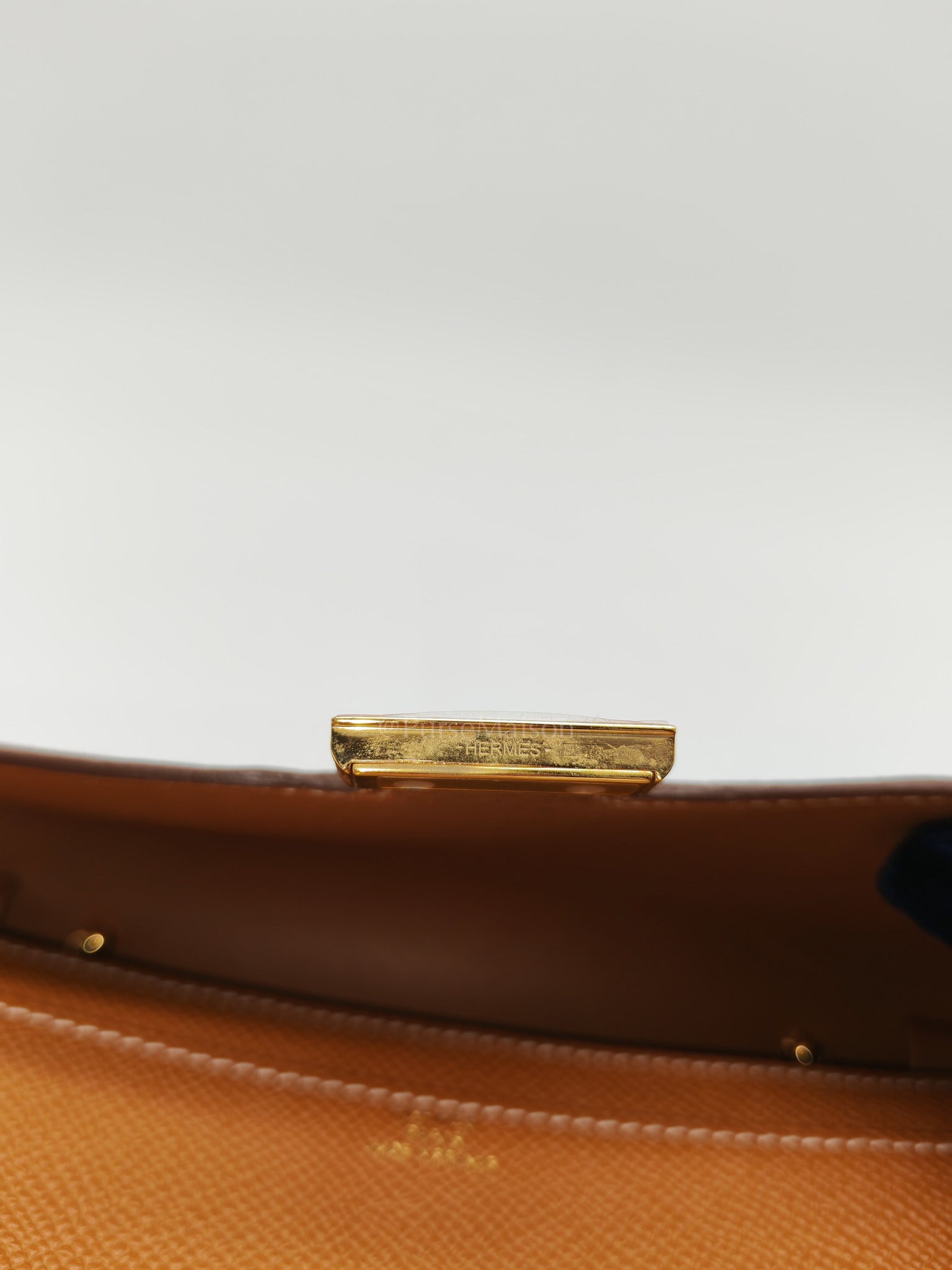 Constance To Go Epsom Leather in Gold Hardware Stamp U(2022)