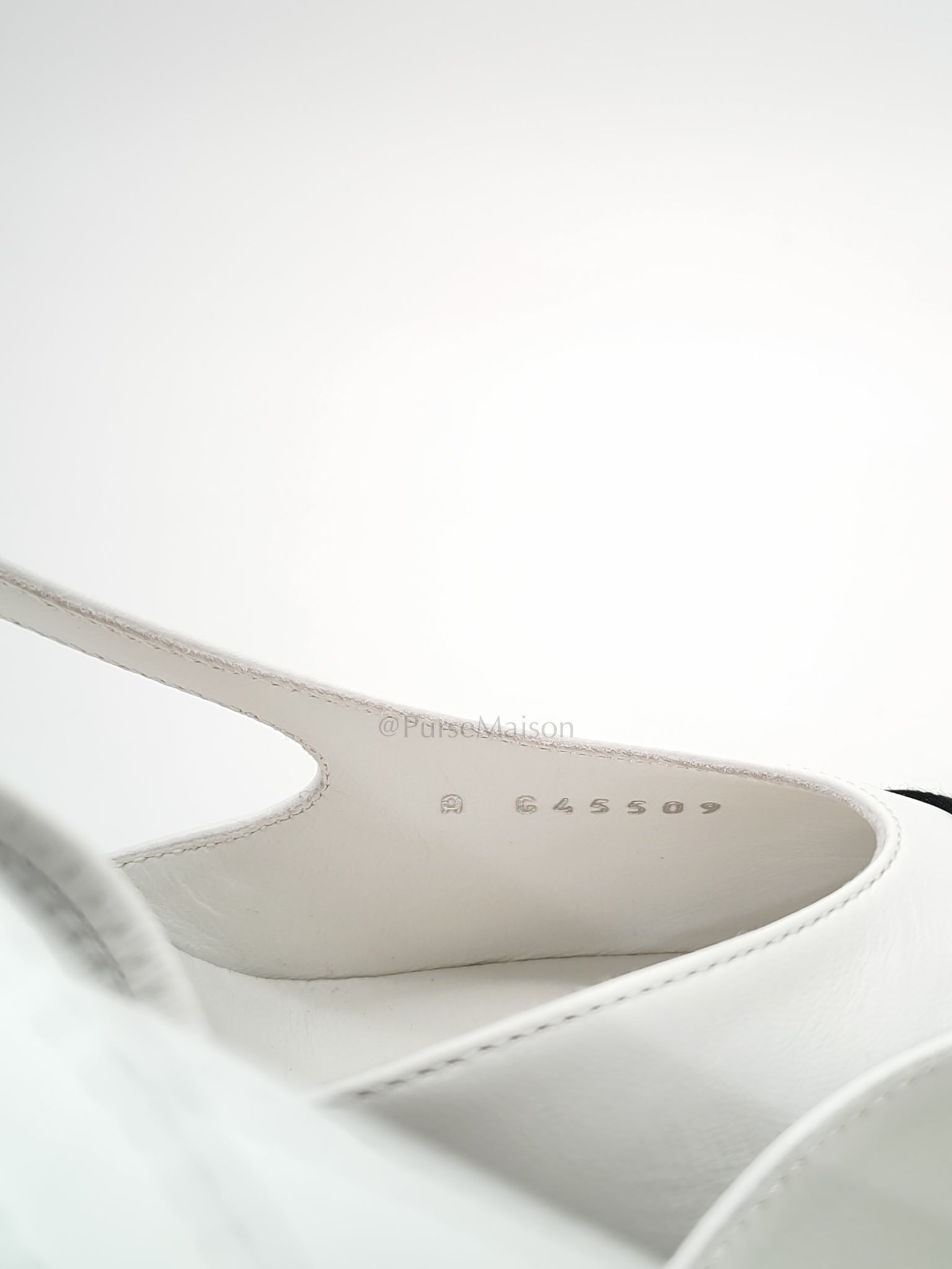 Cap Toe in White/Black Slingback Sandals Size 39EU (25cm) | Purse Maison Luxury Bags Shop