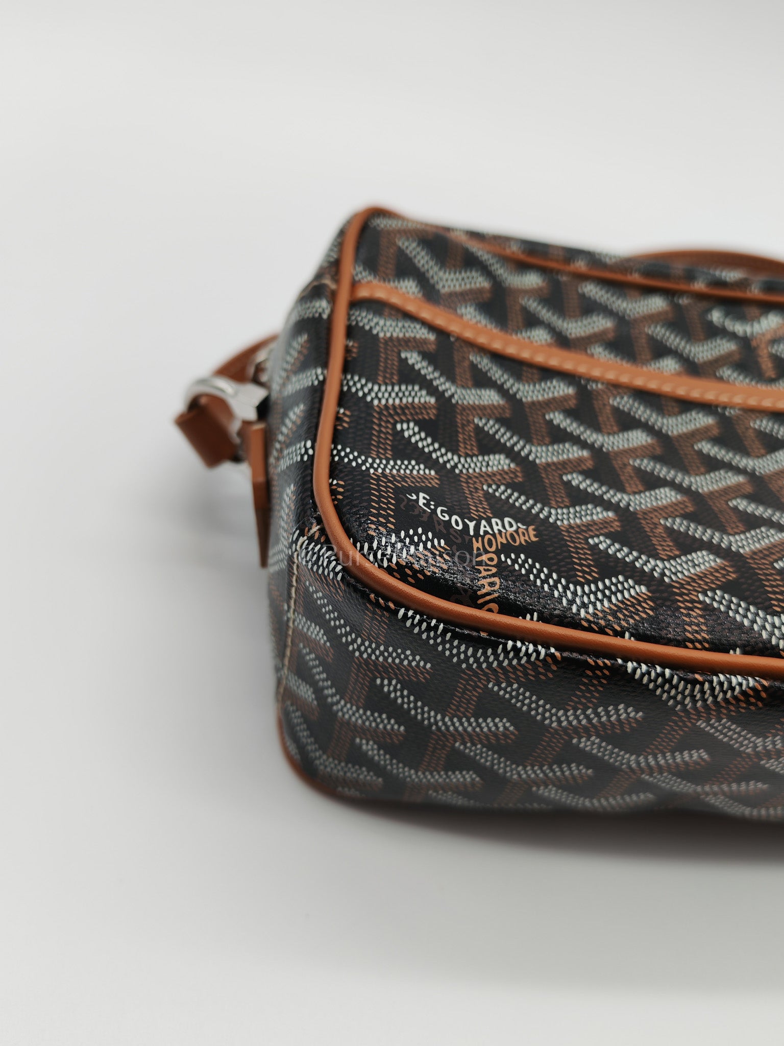 Cap Vert in Tan Goyardine Canvas Crossbody Bag | Purse Maison Luxury Bags Shop