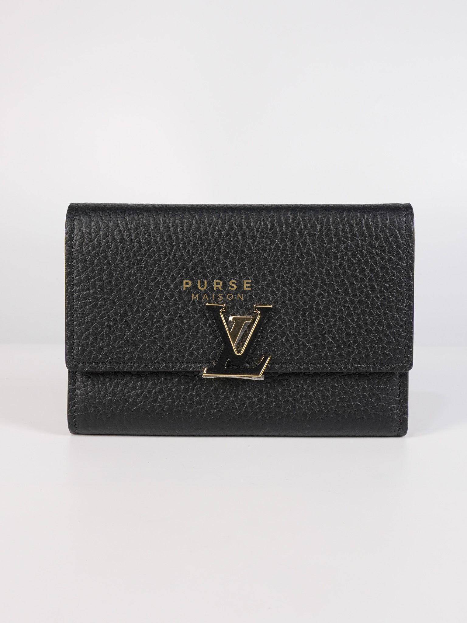 Capuccines Wallet in Black Taurillon Leather Microchip | Purse Maison Luxury Bags Shop