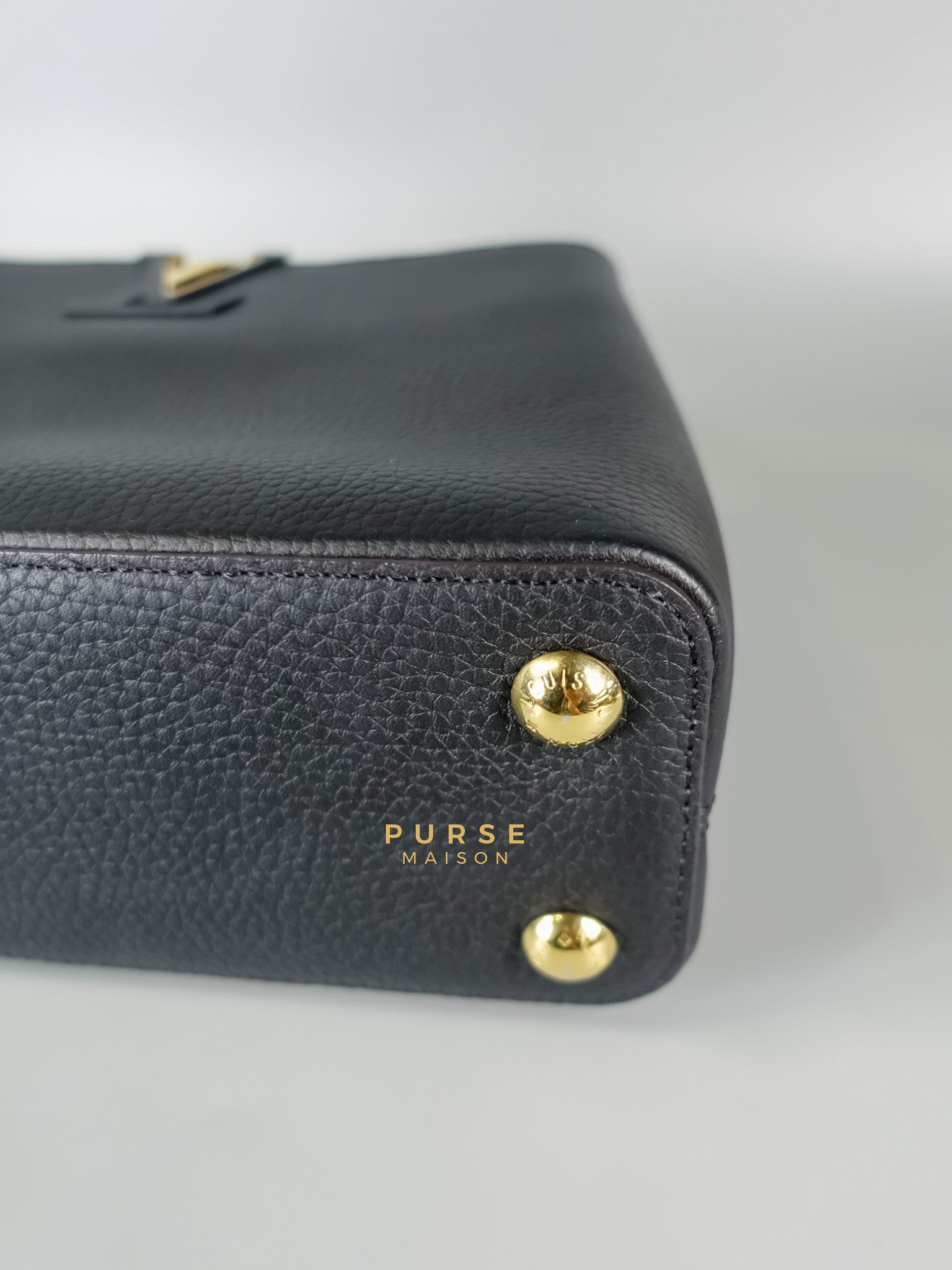 Capucines BB Black Taurillon Leather | Purse Maison Luxury Bags Shop