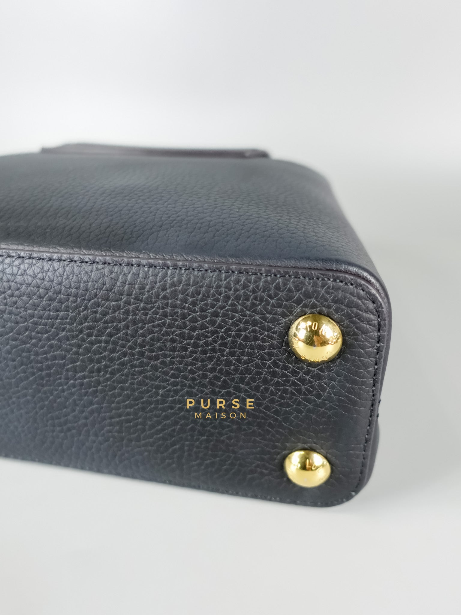 Capucines BB Black Taurillon Leather | Purse Maison Luxury Bags Shop